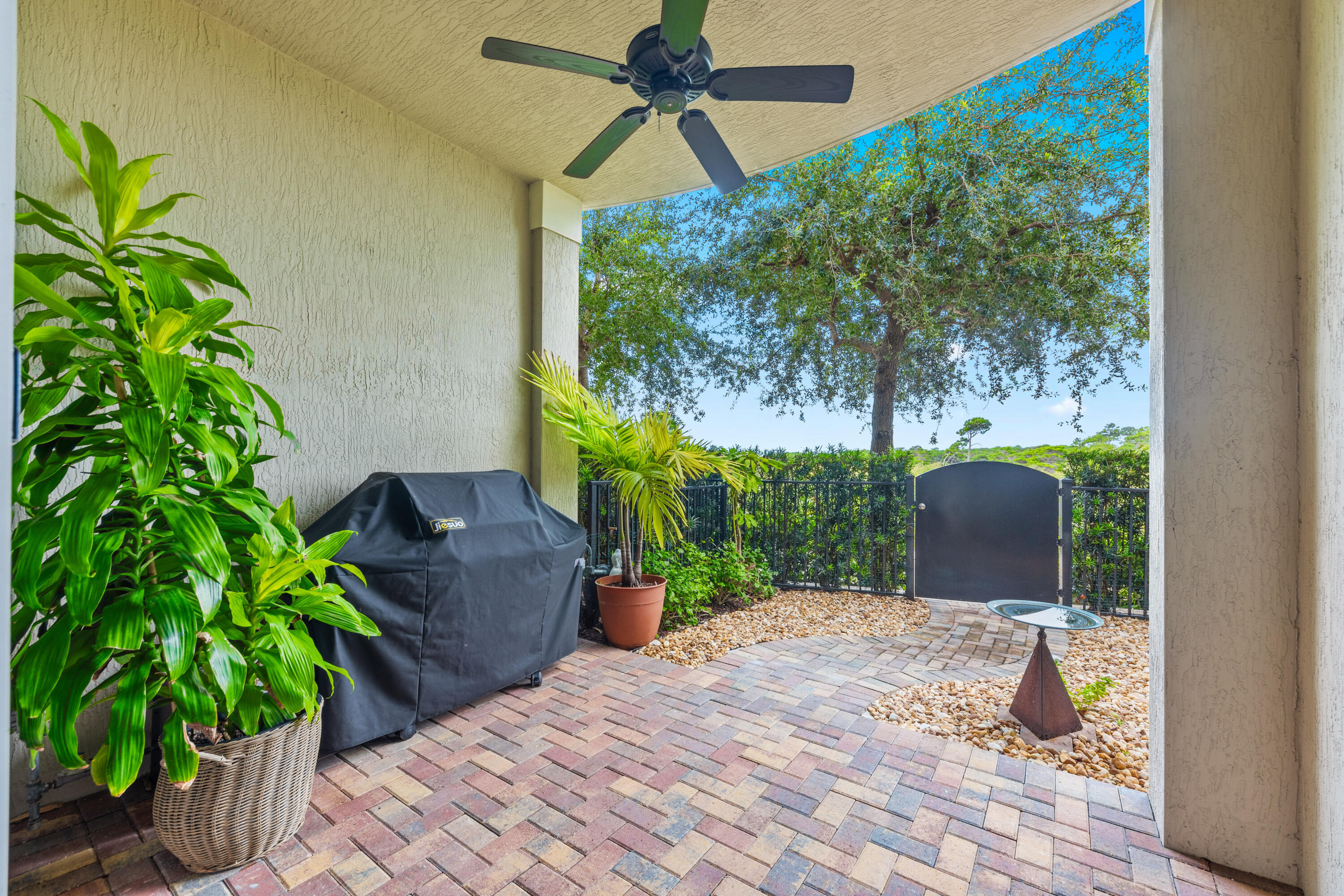 TIERRA DEL SOL AT JUPITER CONDO - Residential
