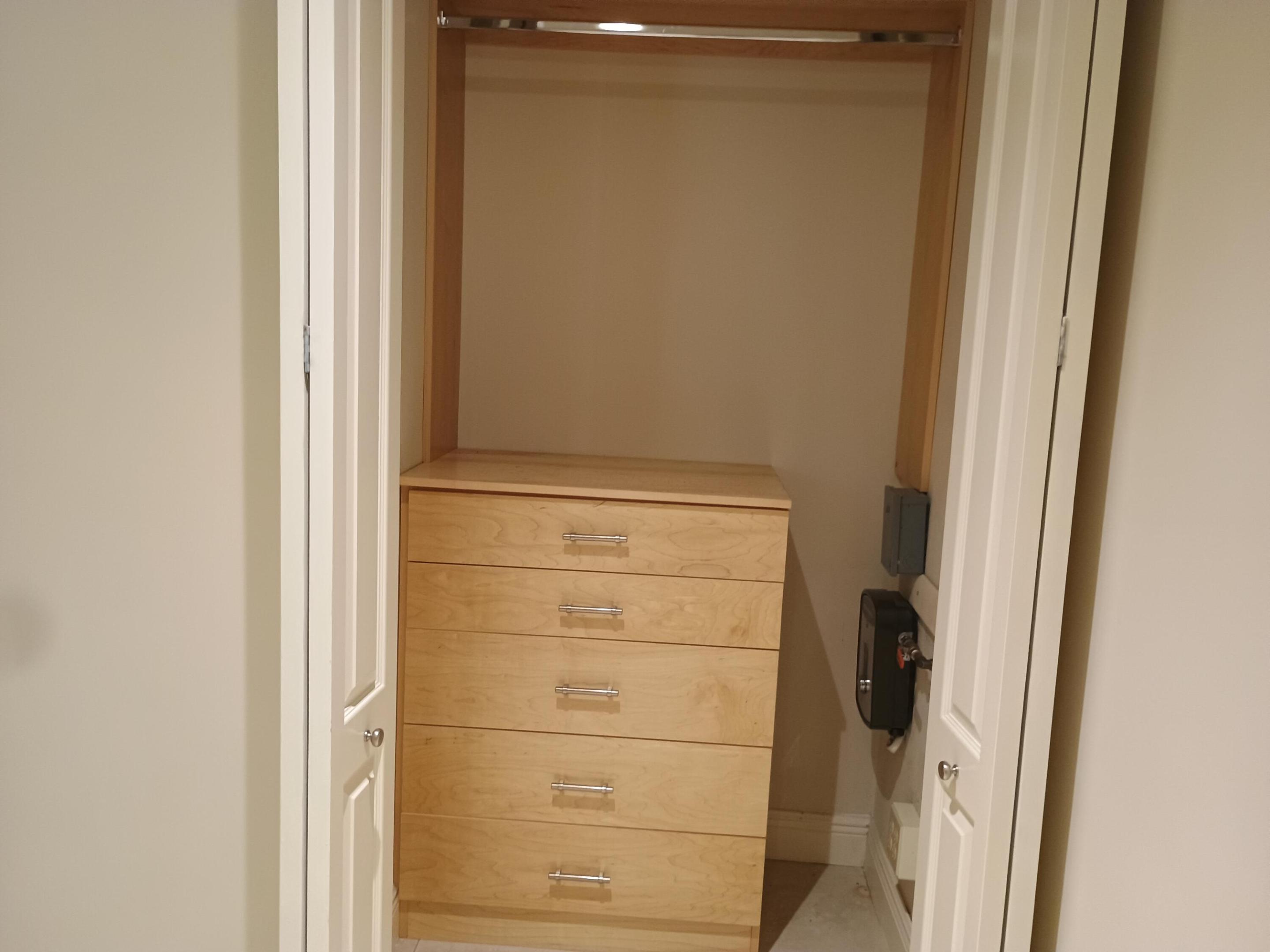 COLONIAL RIDGE CORP - Residential