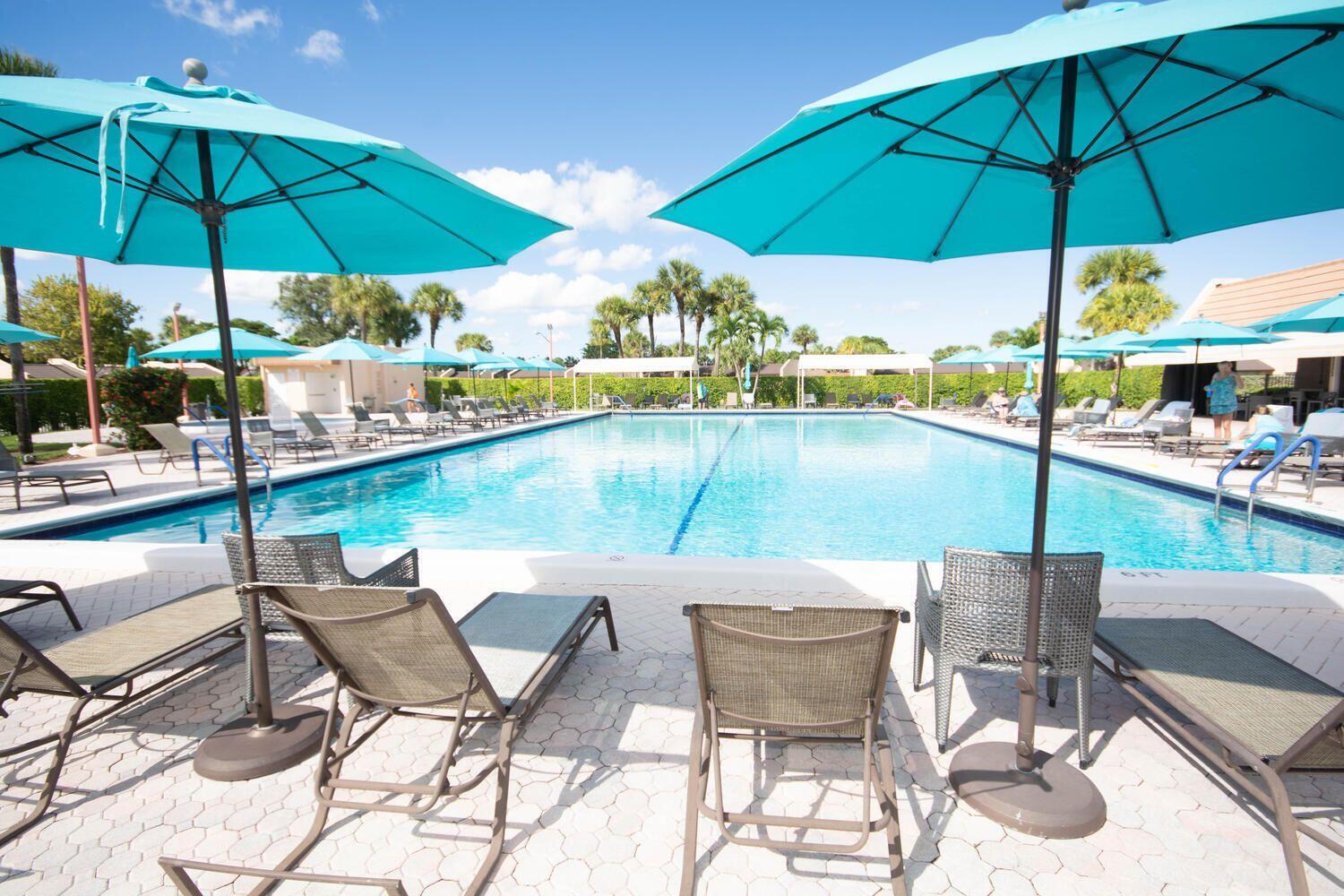 GOLDEN LAKES VILLAGE - Residential