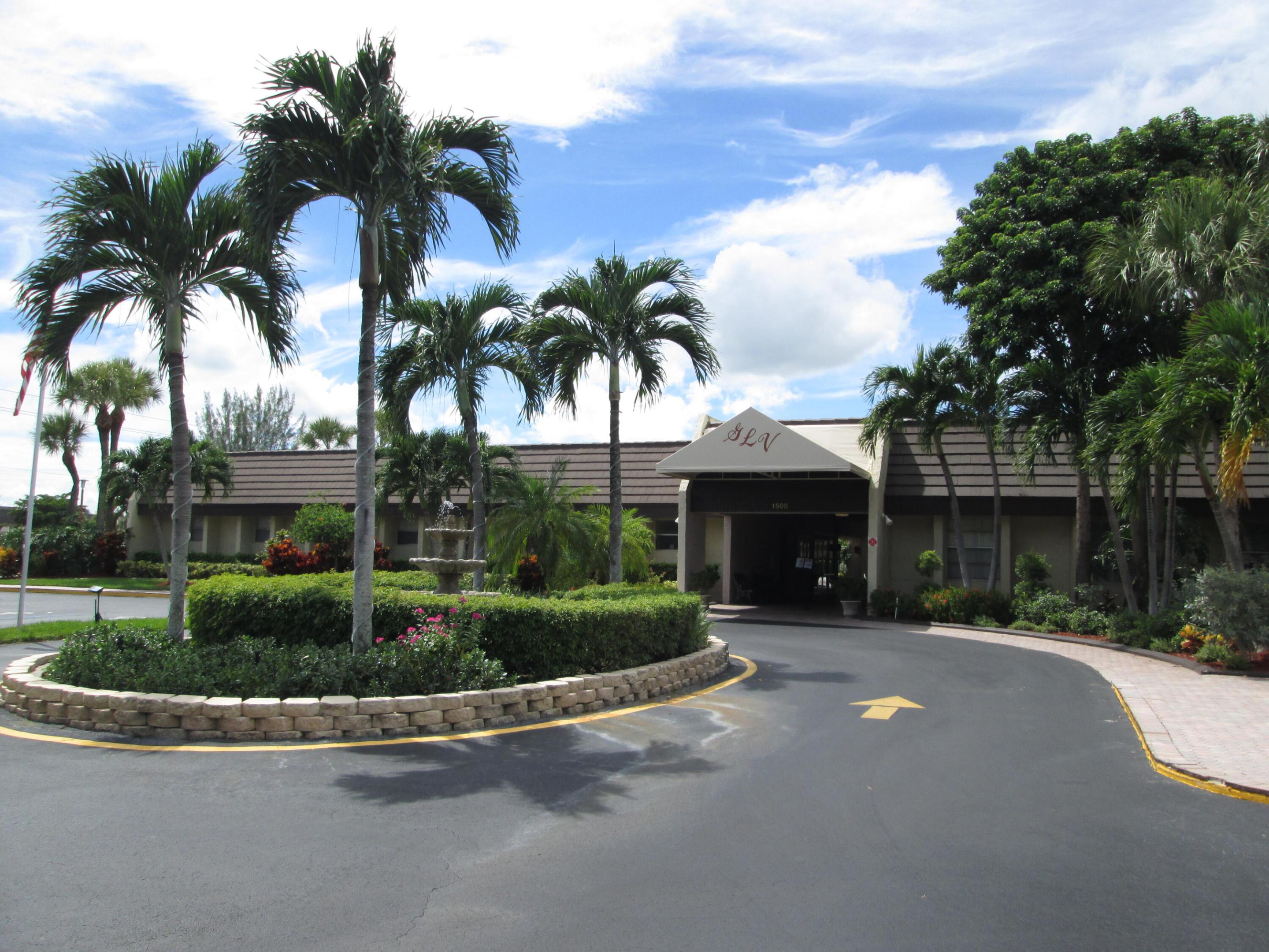 GOLDEN LAKES VILLAGE - Residential