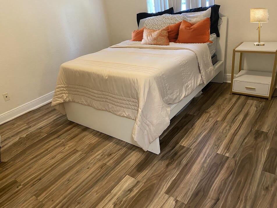 UNIVERSITY PARK - Residential Lease