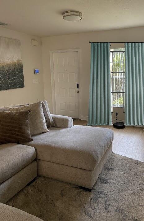 UNIVERSITY PARK - Residential Lease