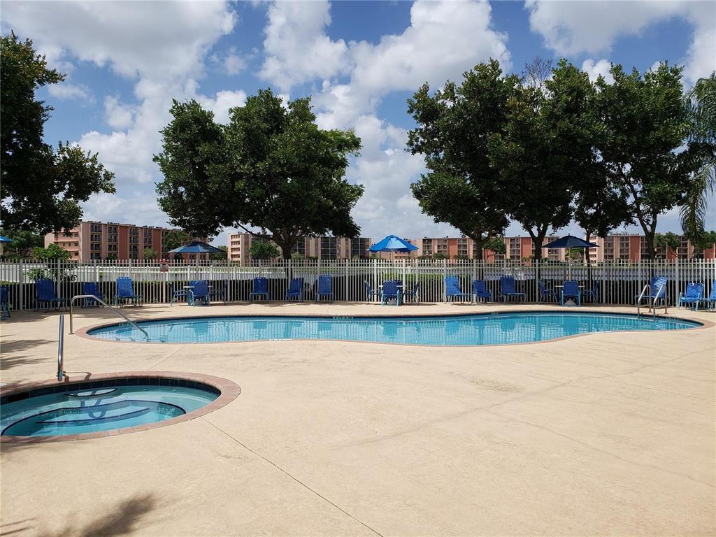 UNIVERSITY PARK - Residential Lease