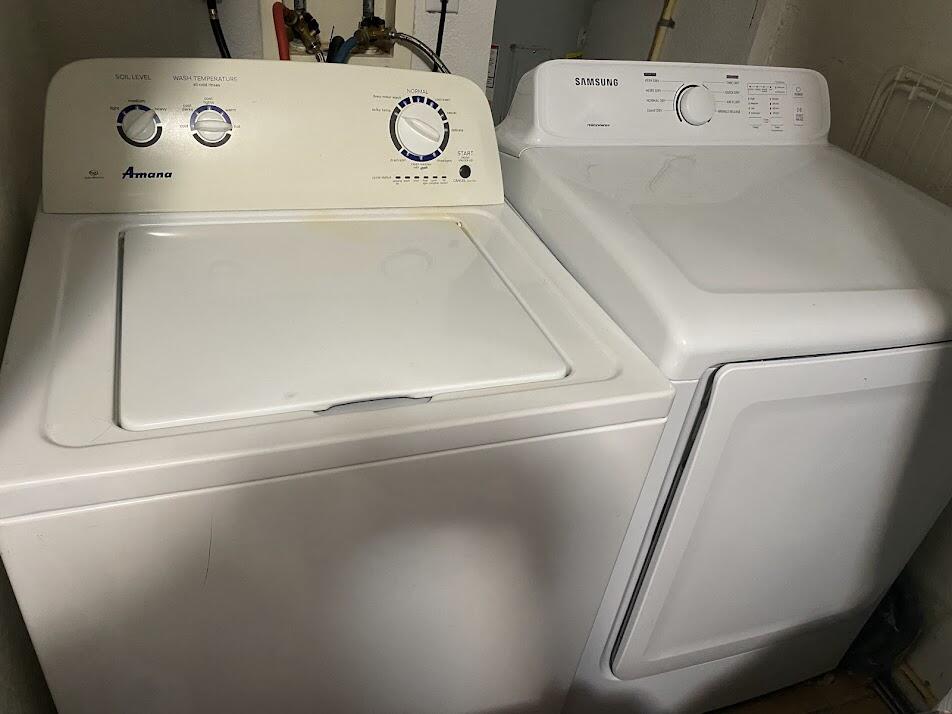 UNIVERSITY PARK - Residential Lease