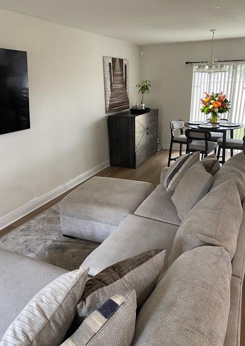 UNIVERSITY PARK - Residential Lease