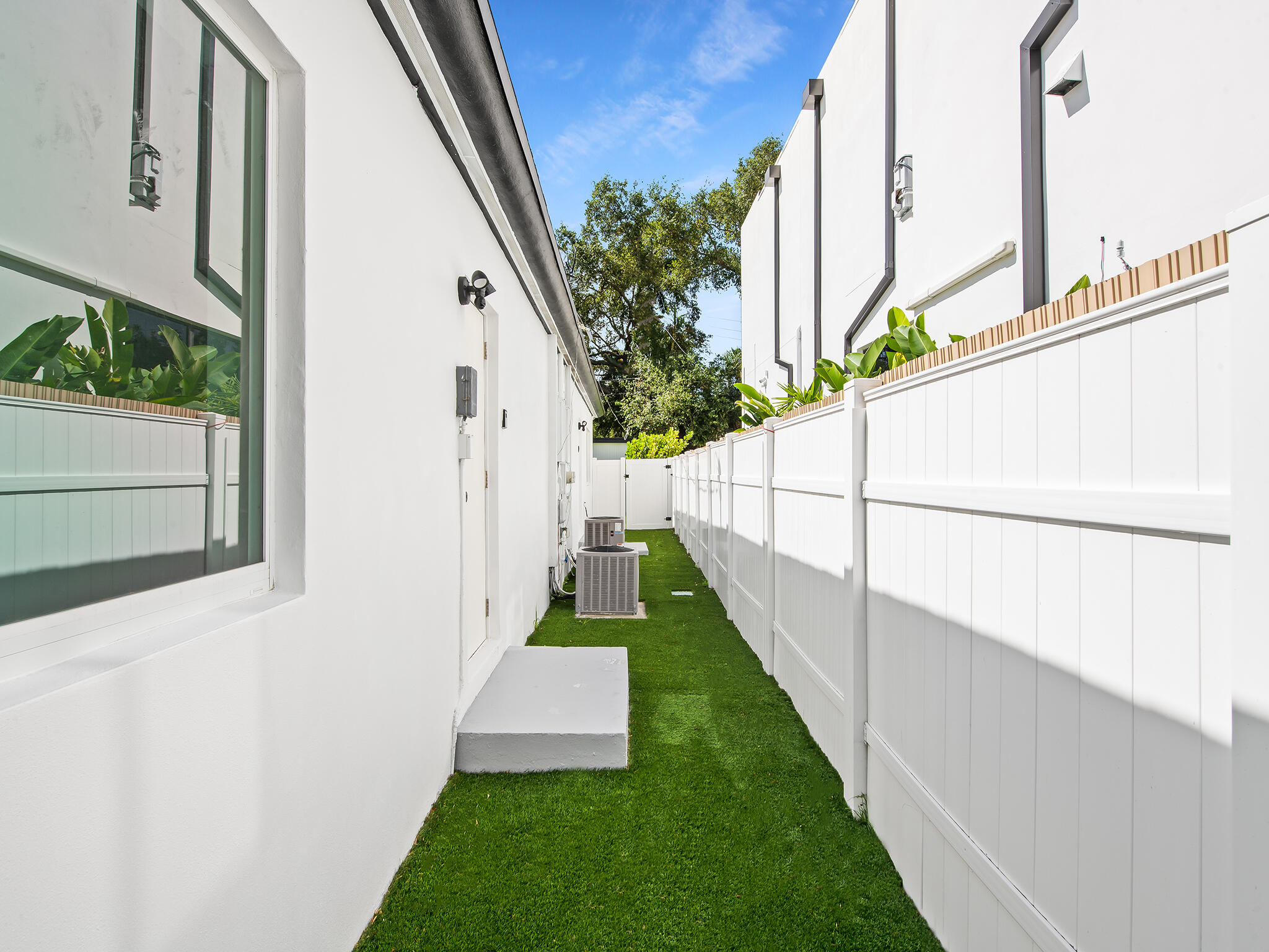 LAS OLAS PARK CORR PLAT - Residential