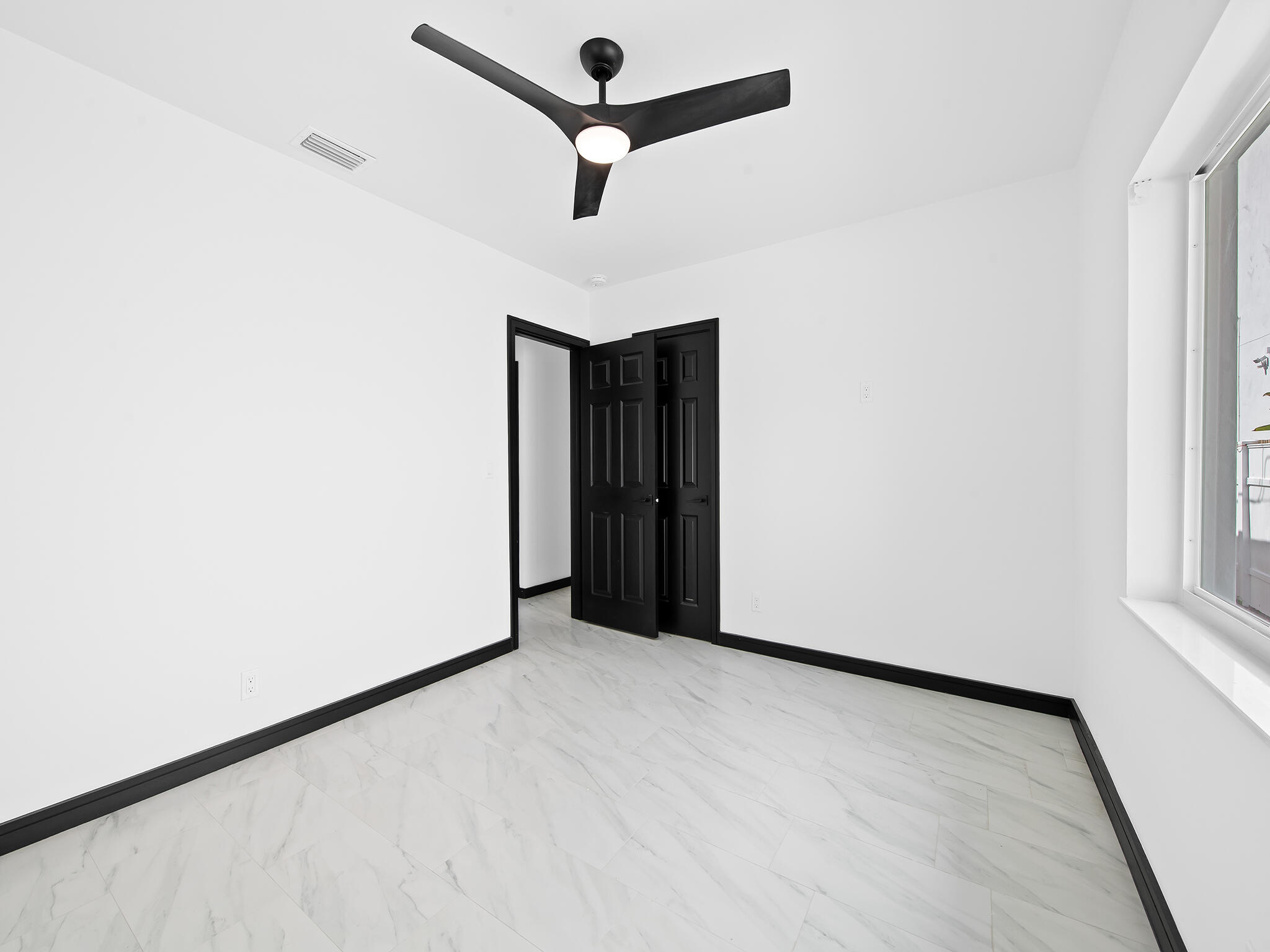 LAS OLAS PARK CORR PLAT - Residential