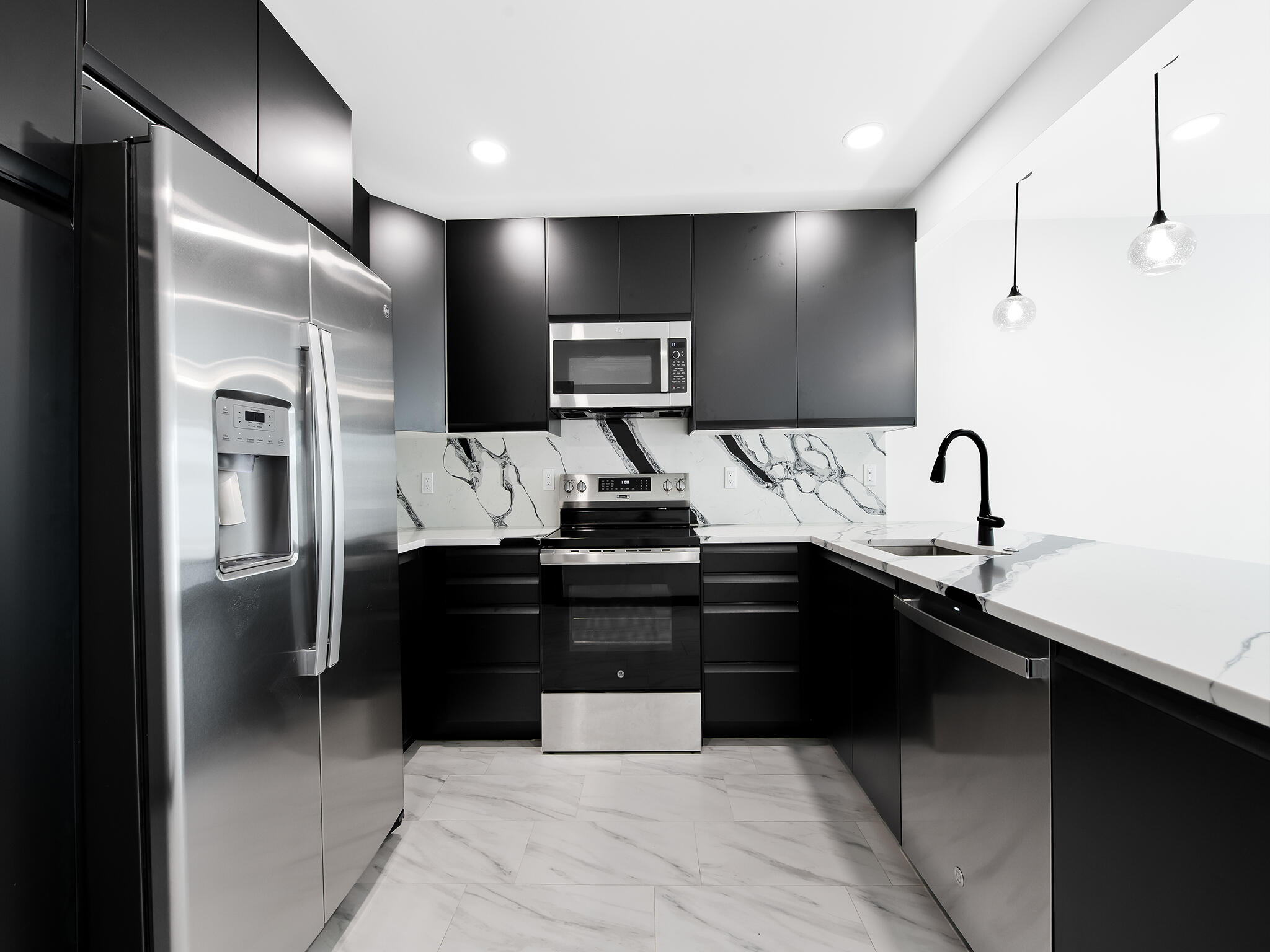LAS OLAS PARK CORR PLAT - Residential