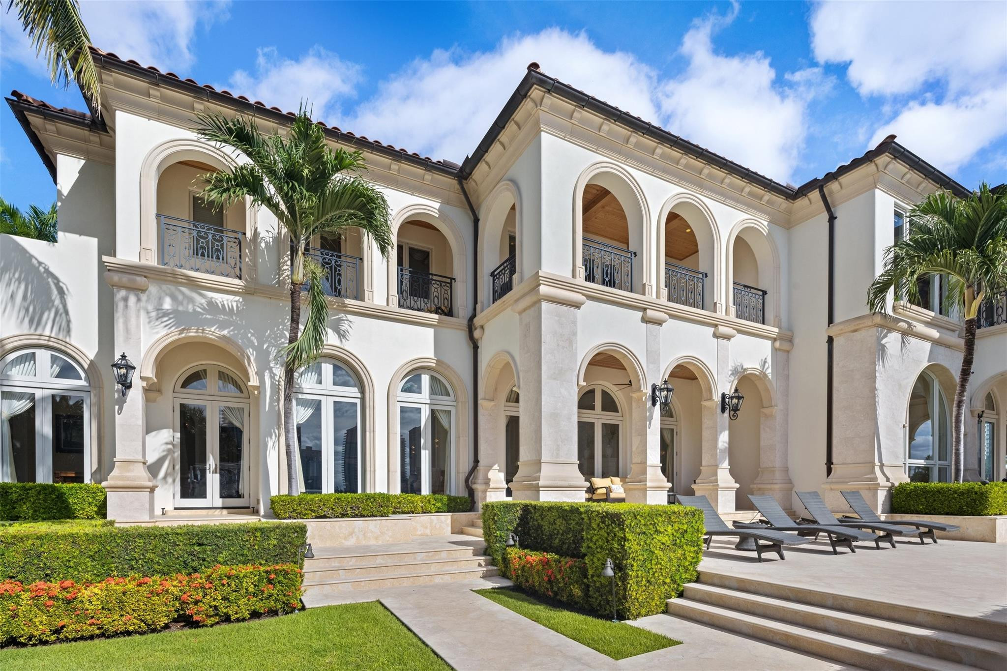 SEA ISLAND - Residential