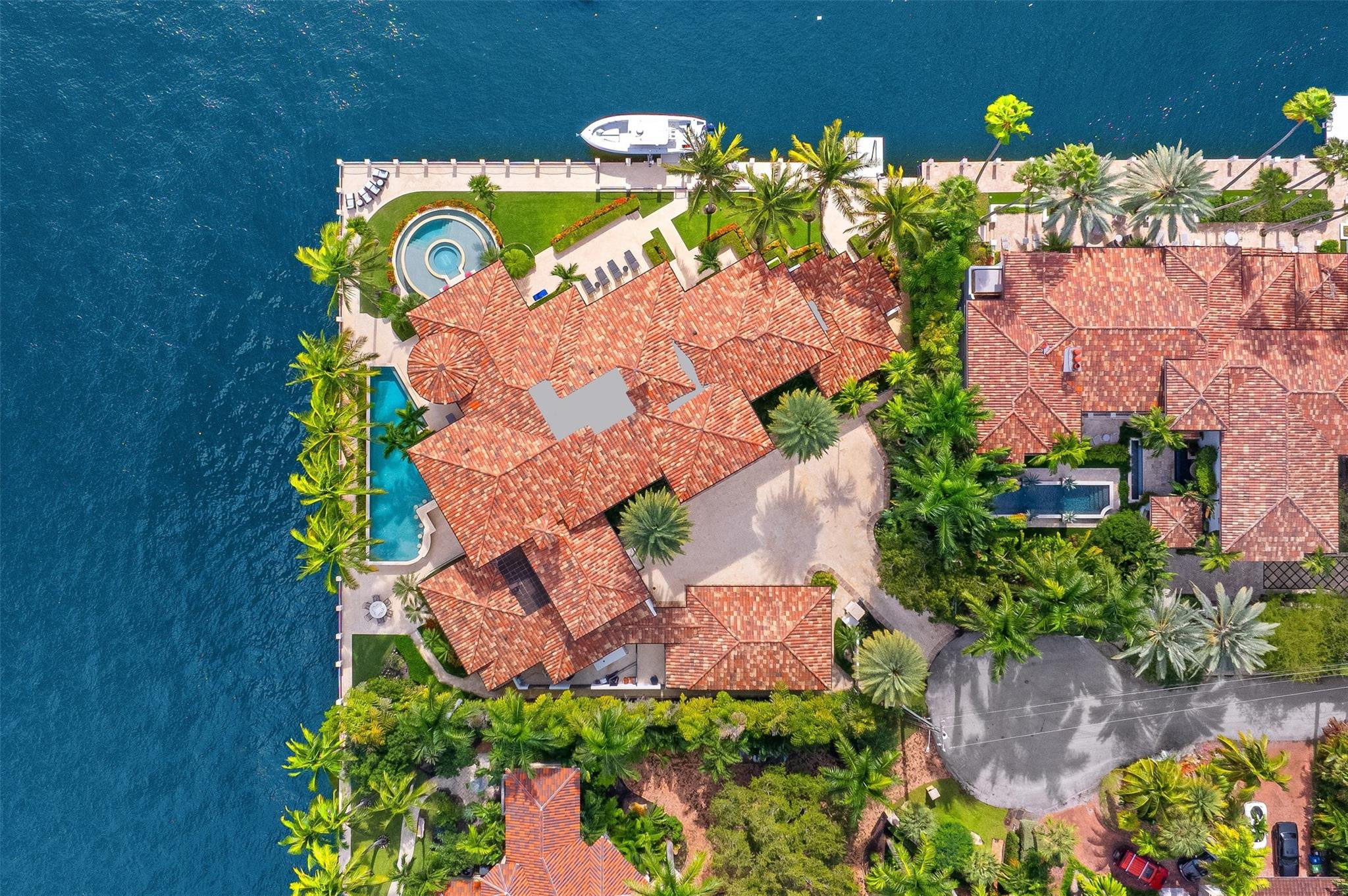 SEA ISLAND - Residential