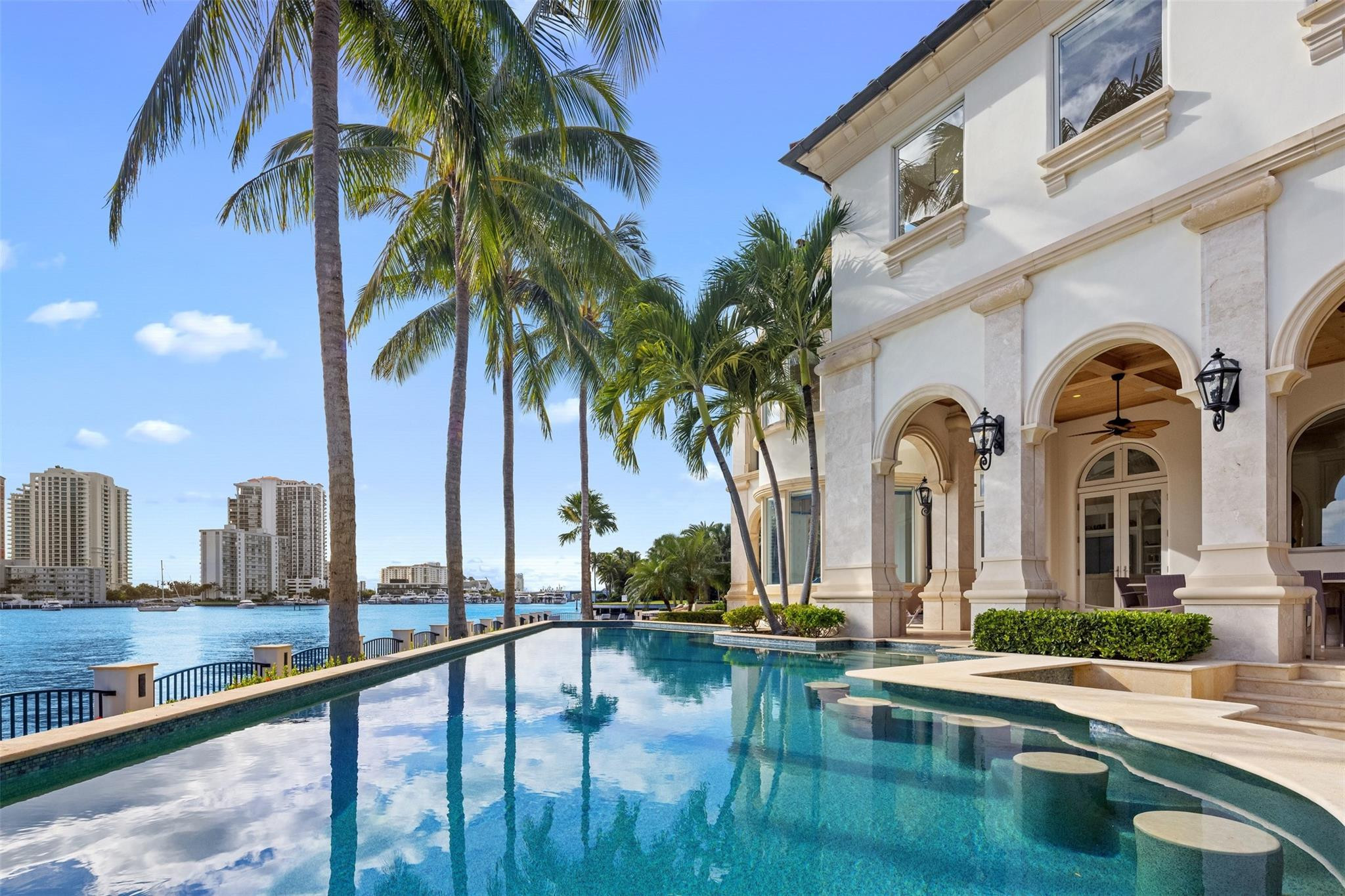 SEA ISLAND - Residential