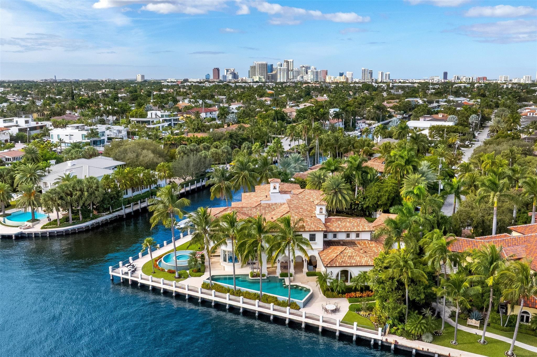 SEA ISLAND - Residential