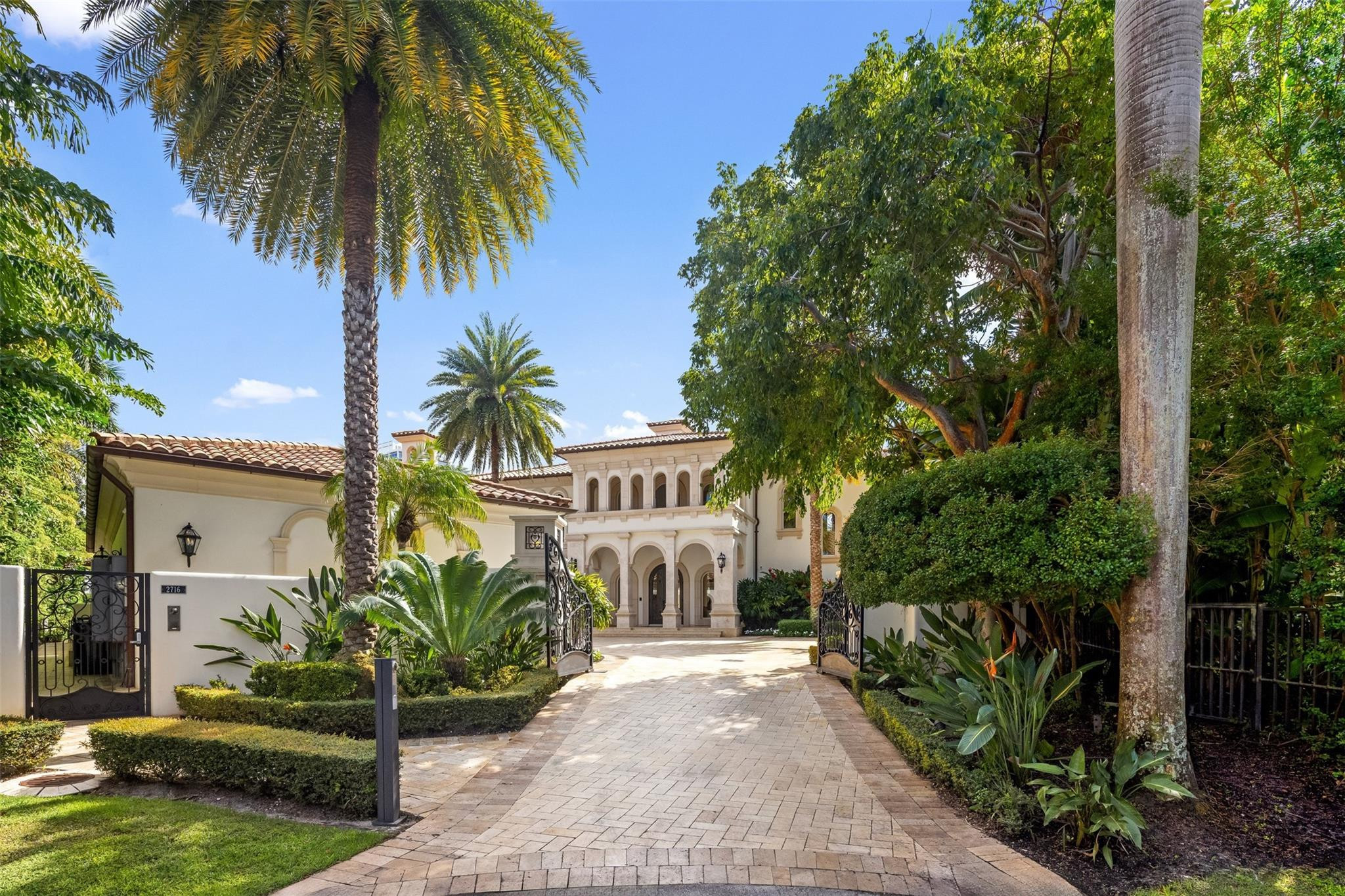 SEA ISLAND - Residential