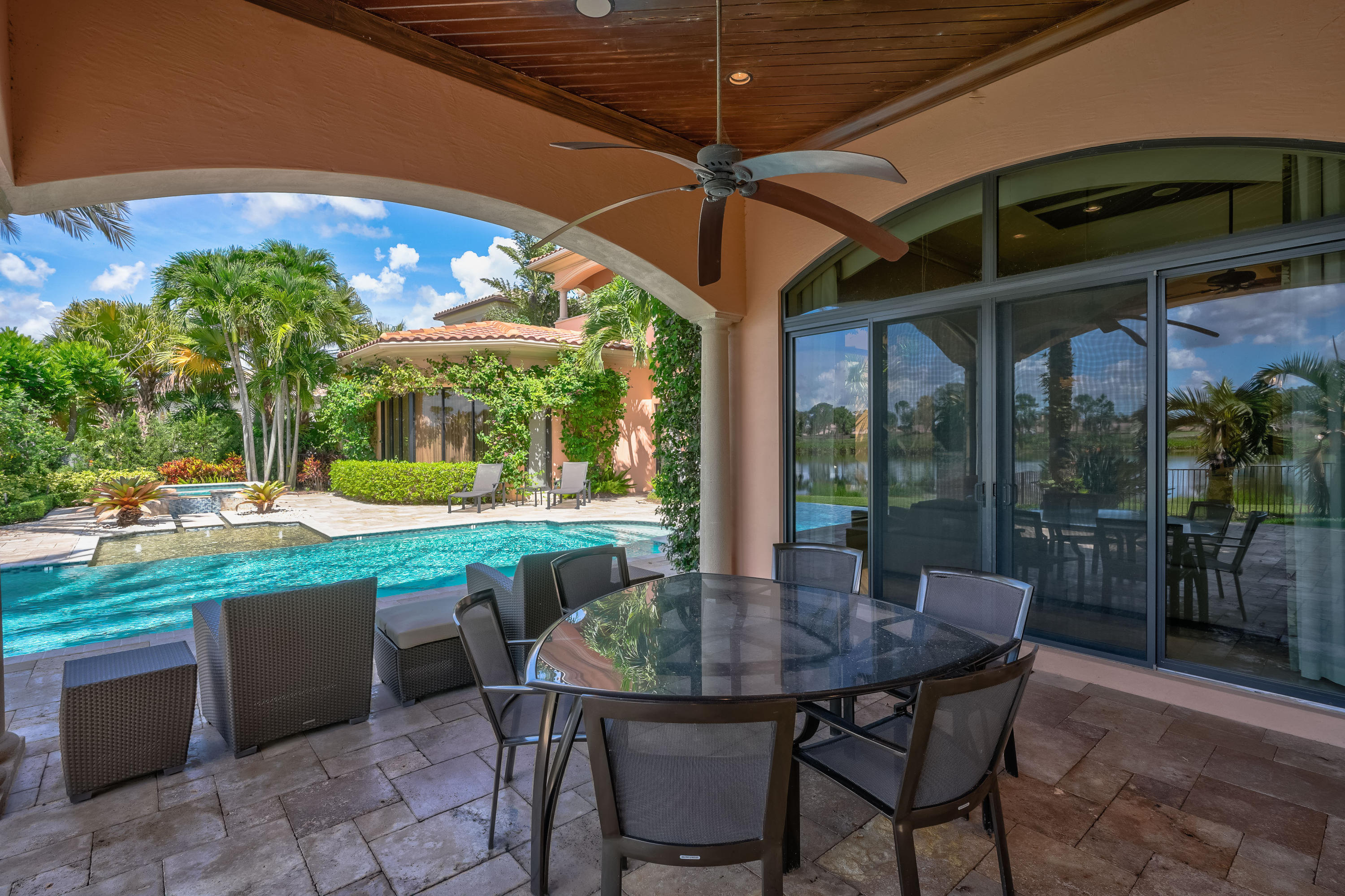 MIRASOL Palacio - Residential