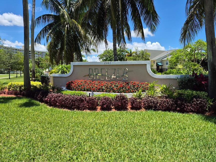 BREEZES AT PALM AIRE CONDO - Residential Lease