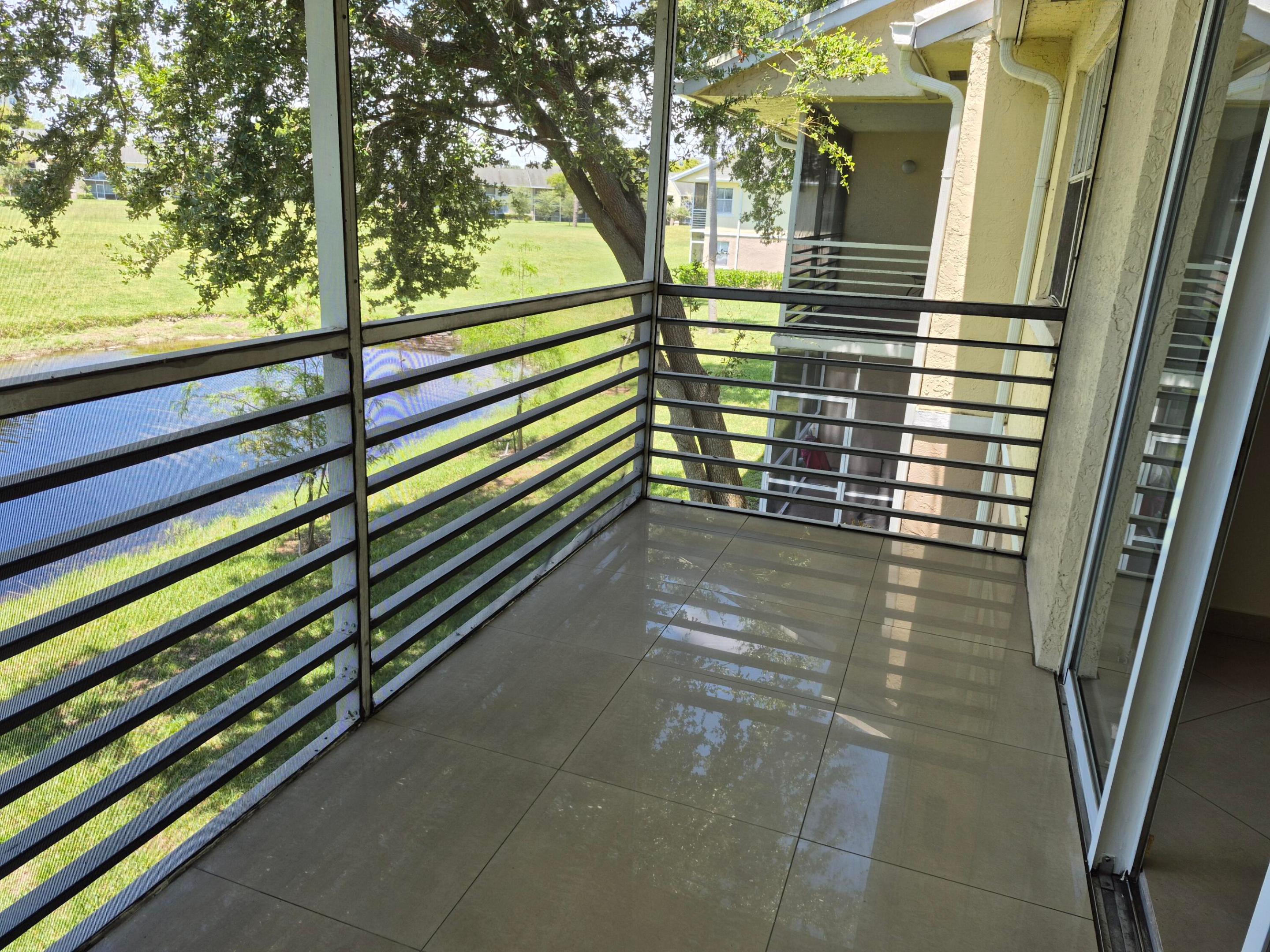 BREEZES AT PALM AIRE CONDO - Residential Lease