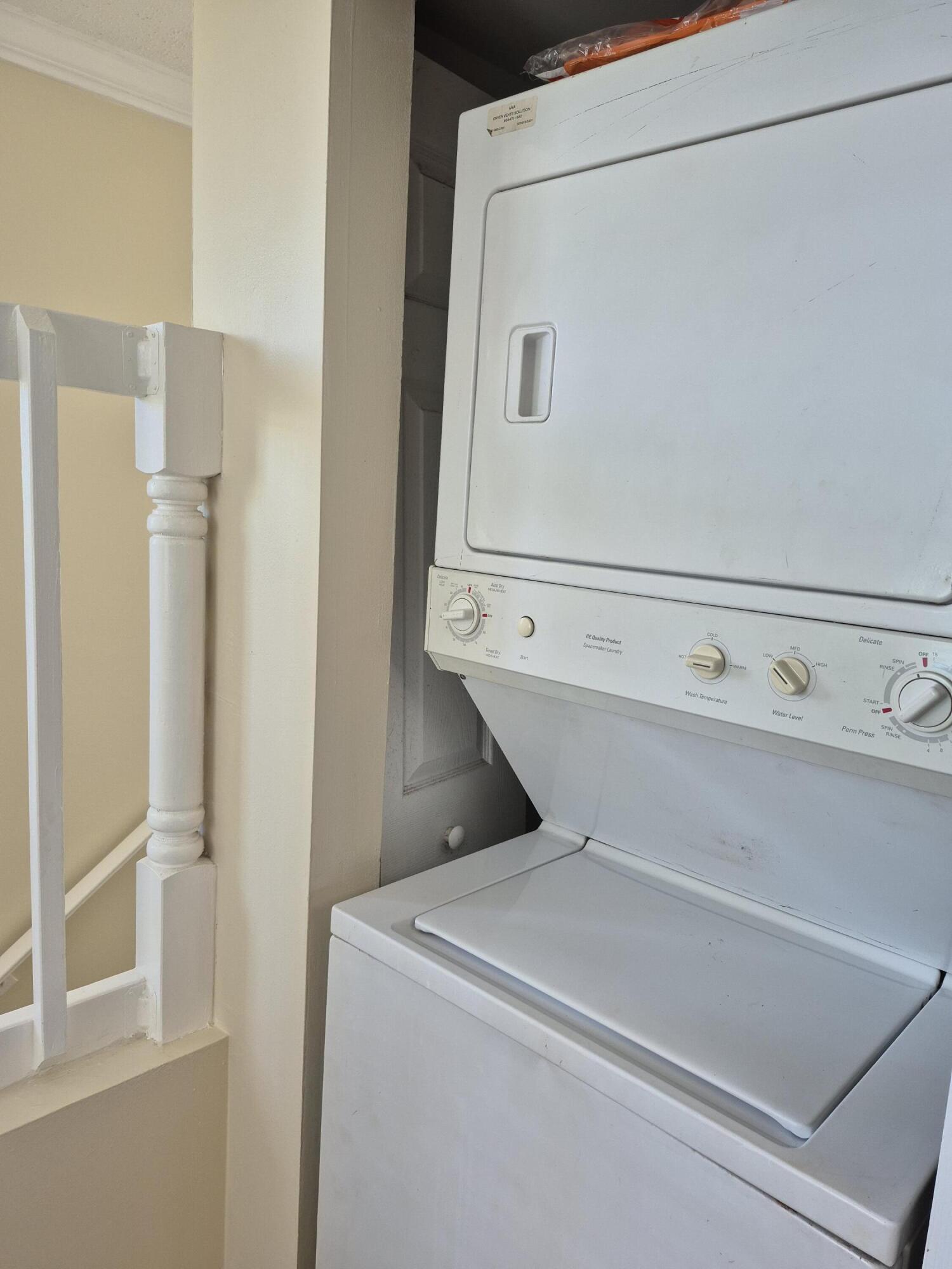 BREEZES AT PALM AIRE CONDO - Residential Lease