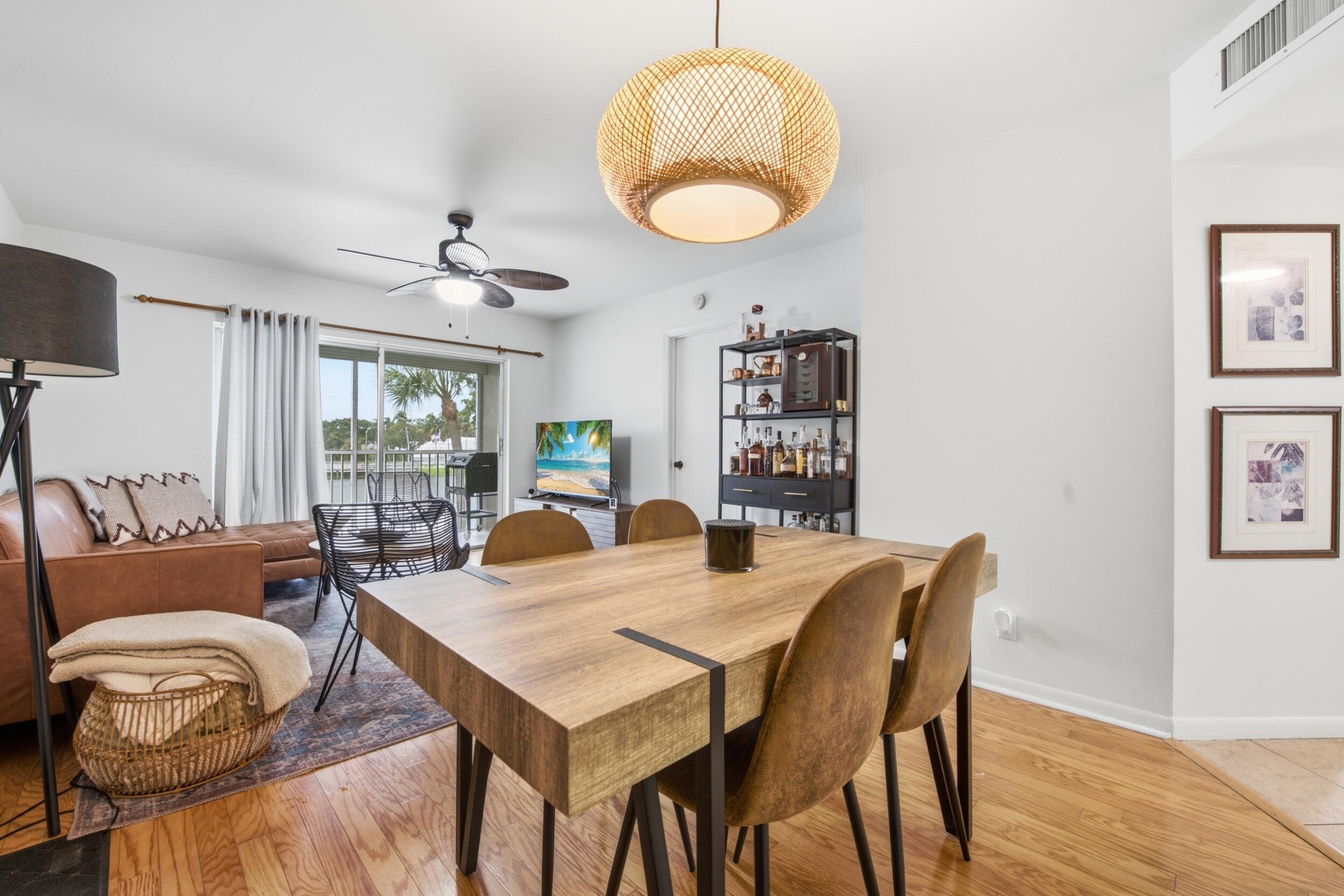 VIEWPOINTE CONDO - Residential
