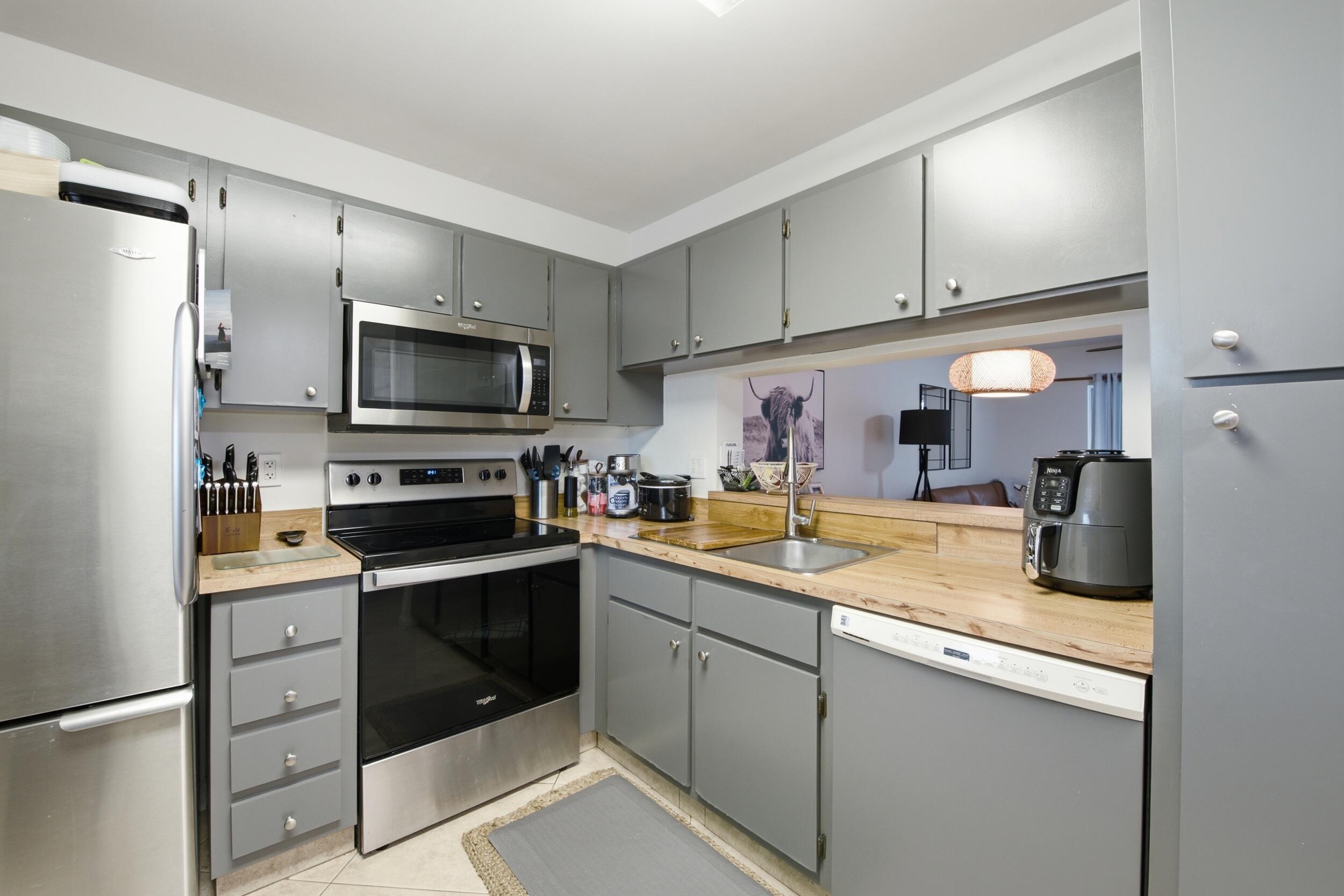 VIEWPOINTE CONDO - Residential