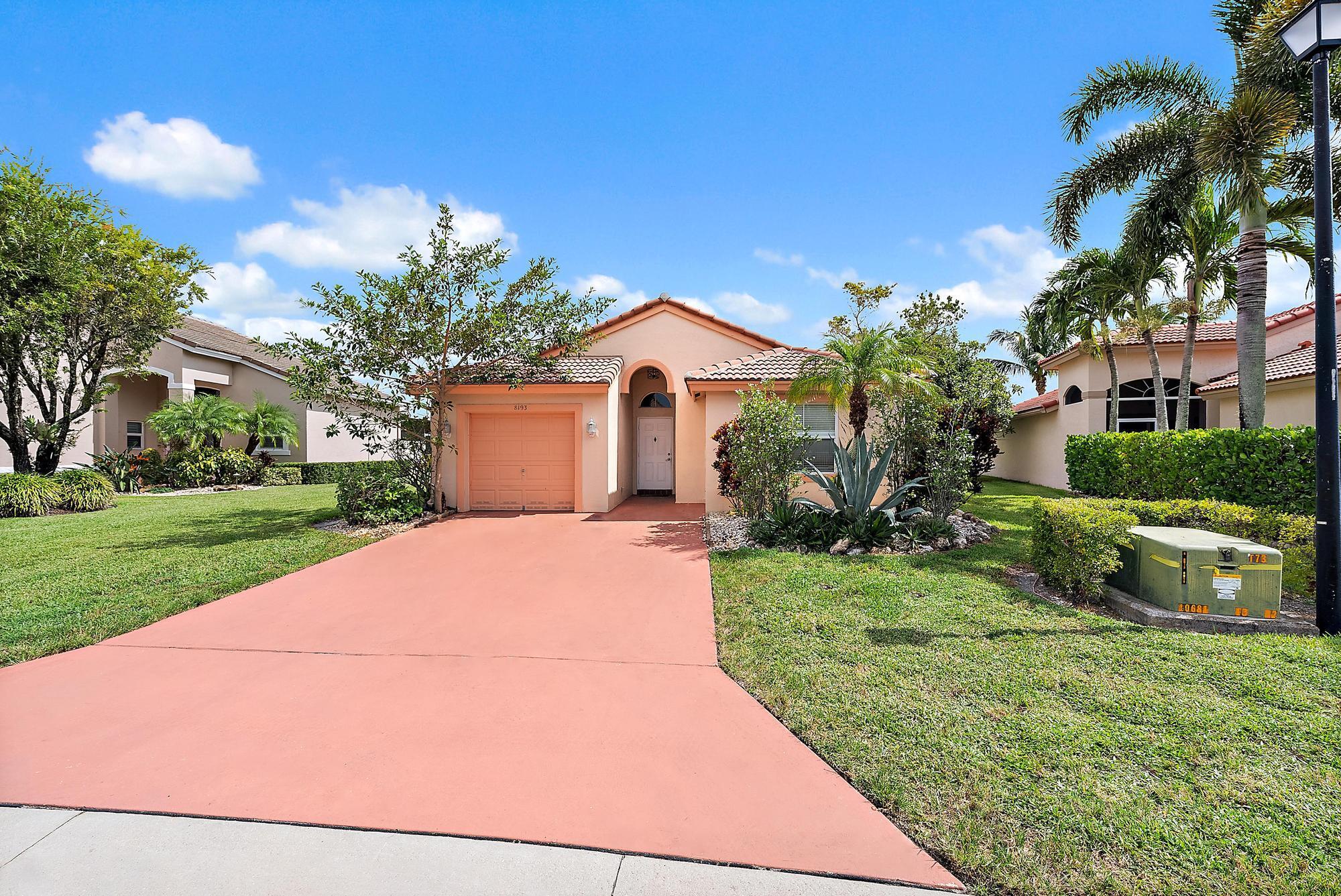 BALMORAL COUNTRY CLUB LACUNA POD C - Residential