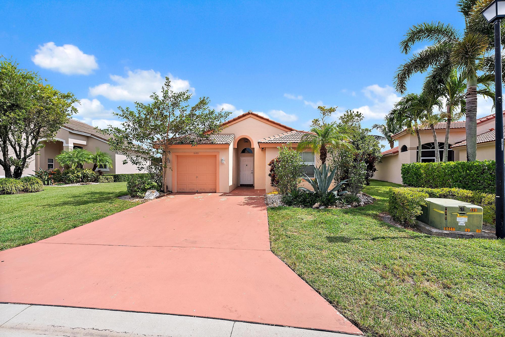 BALMORAL COUNTRY CLUB LACUNA POD C - Residential