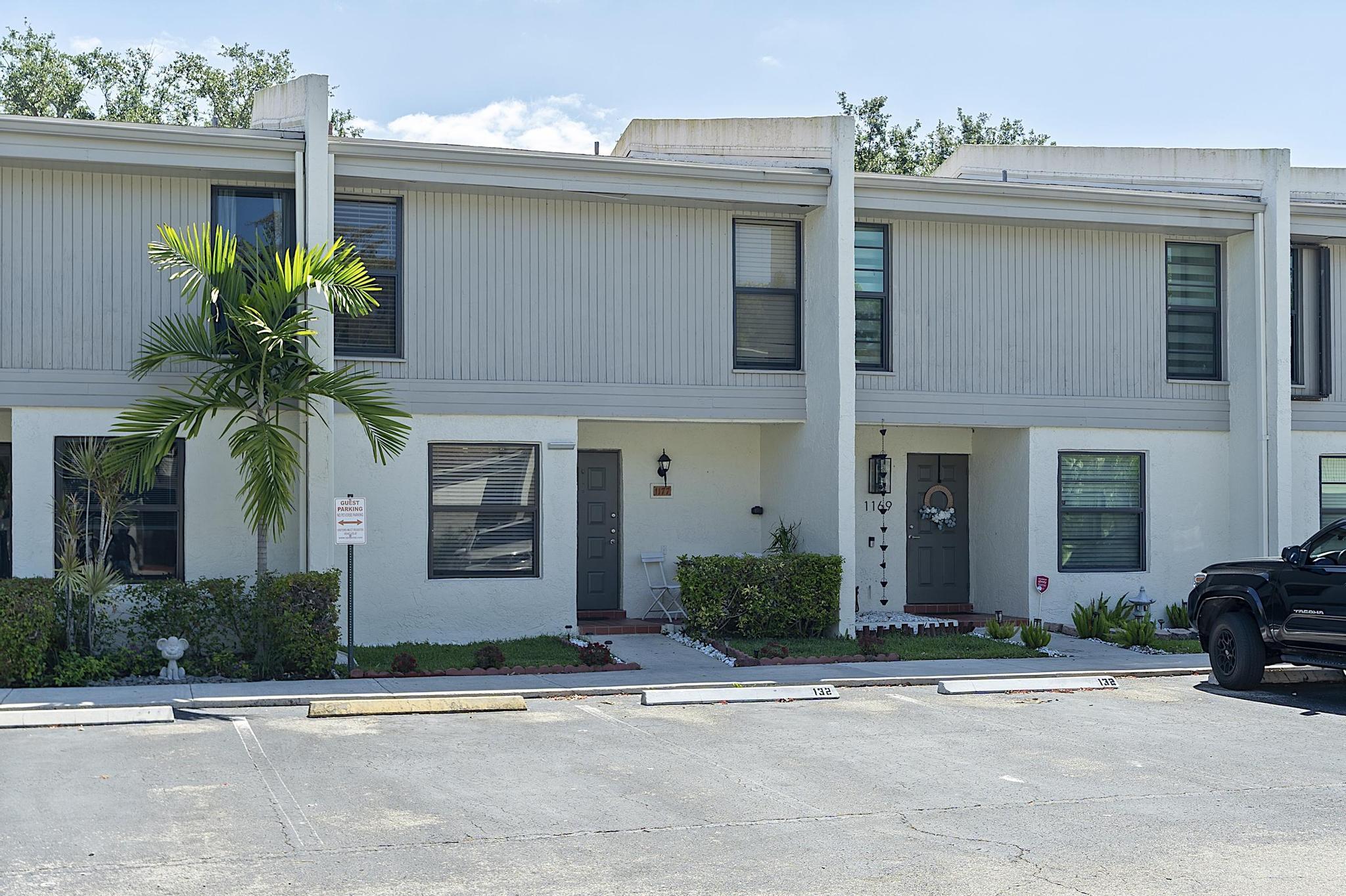 WESTVIEW CONDOMINIUM NO EIGHT - Residential