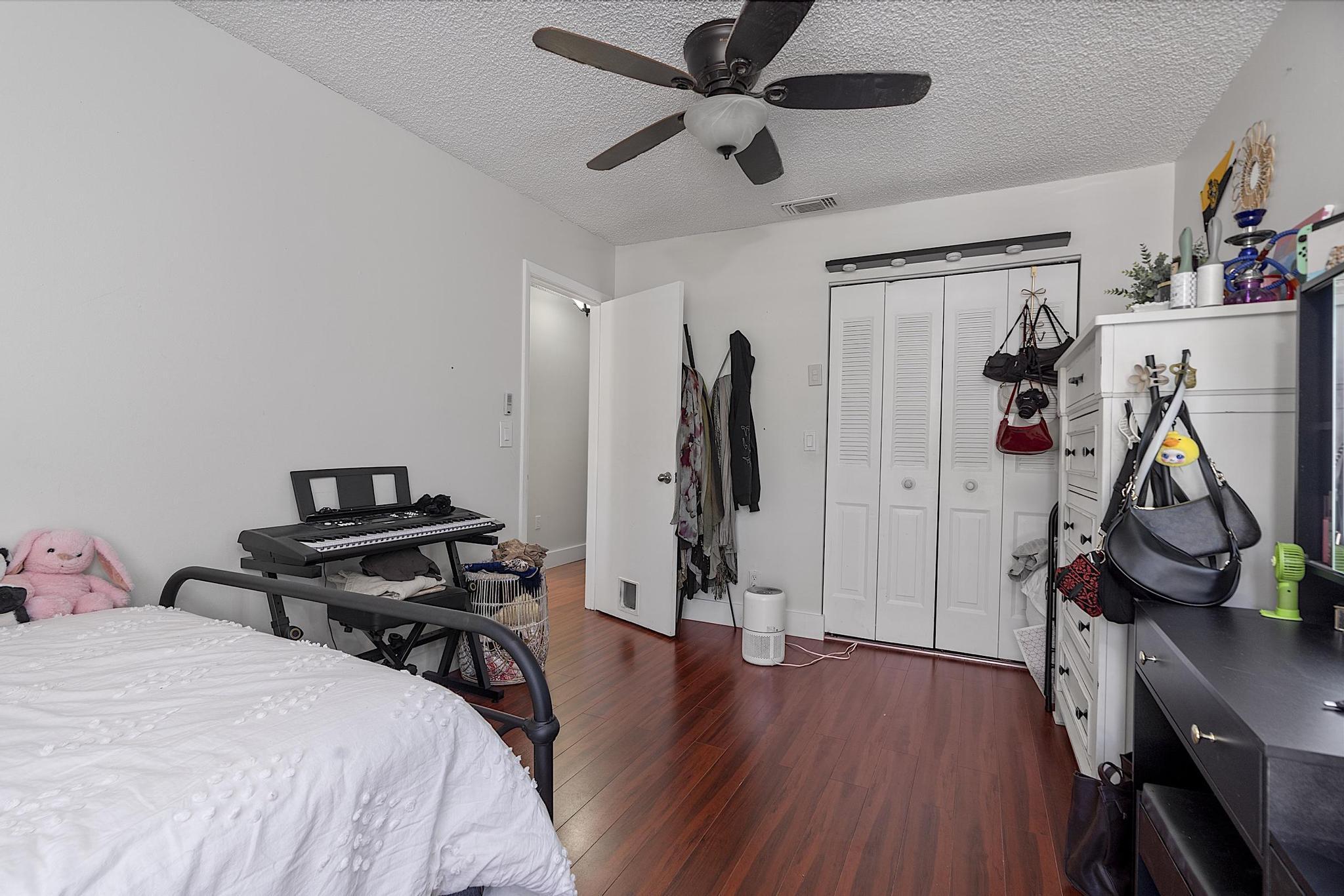 WESTVIEW CONDOMINIUM NO EIGHT - Residential