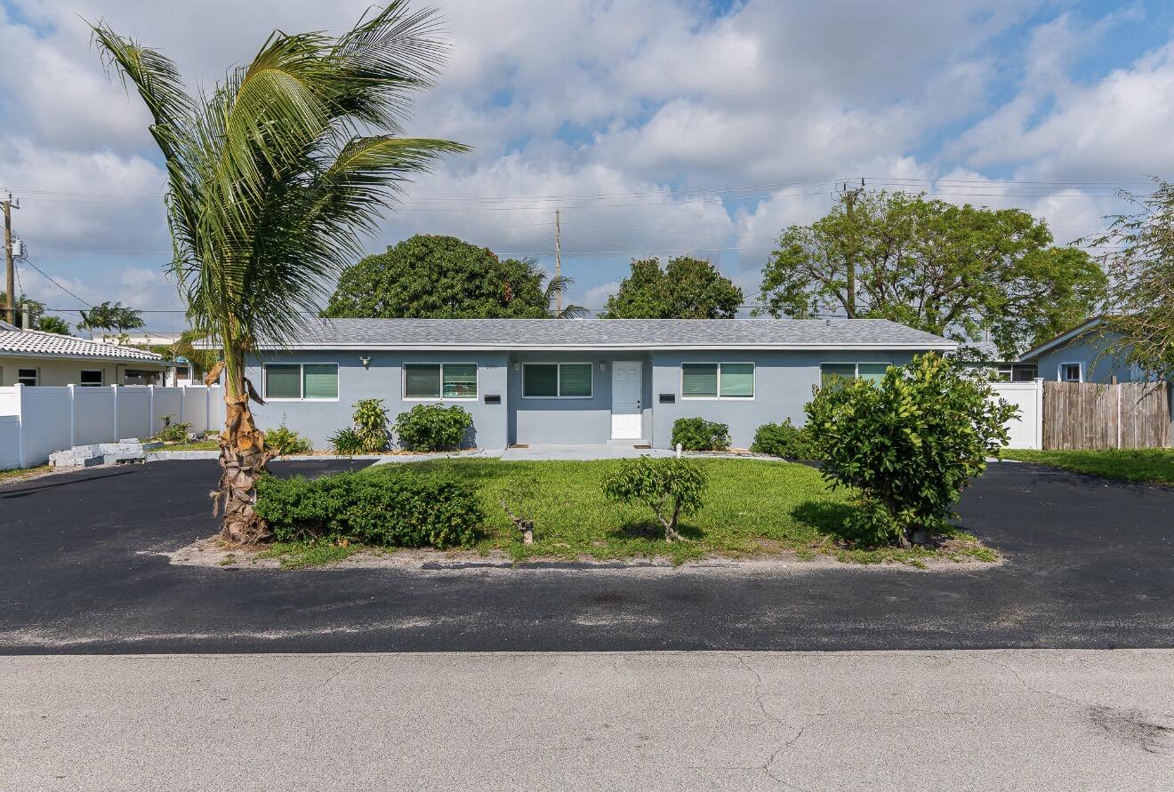 BOCA WOODS - Residential Lease