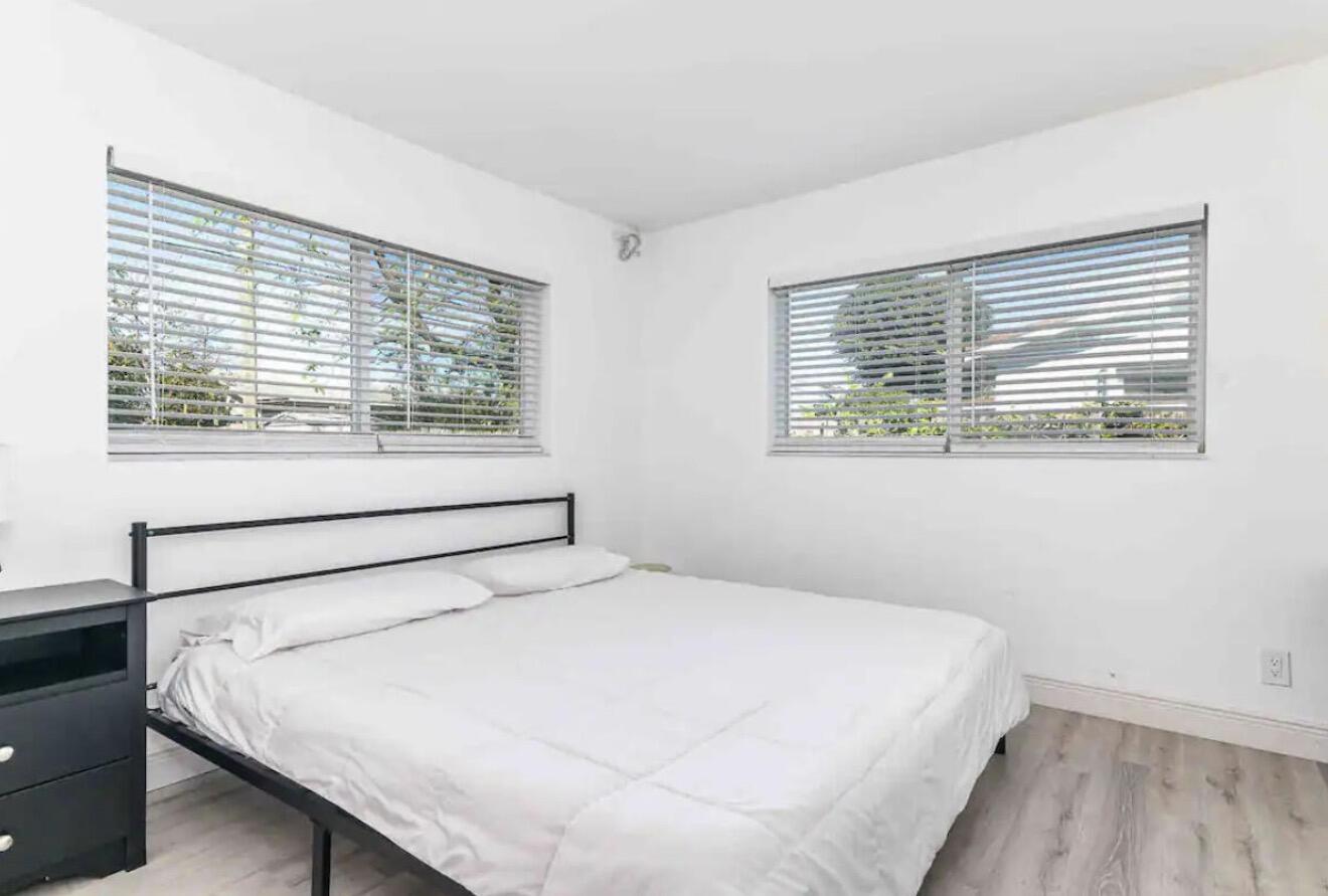 BOCA WOODS - Residential Lease
