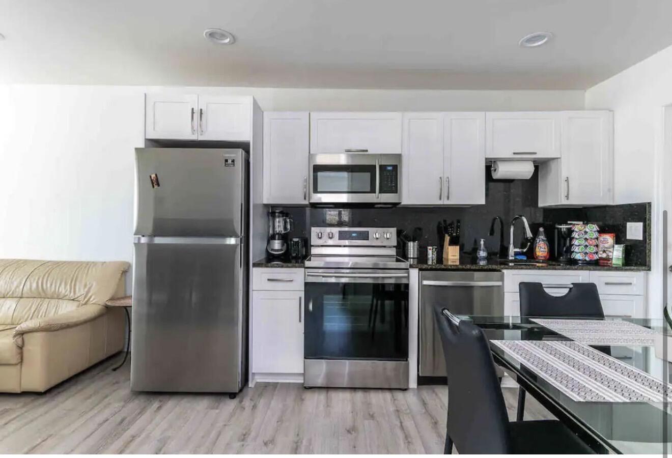 BOCA WOODS - Residential Lease