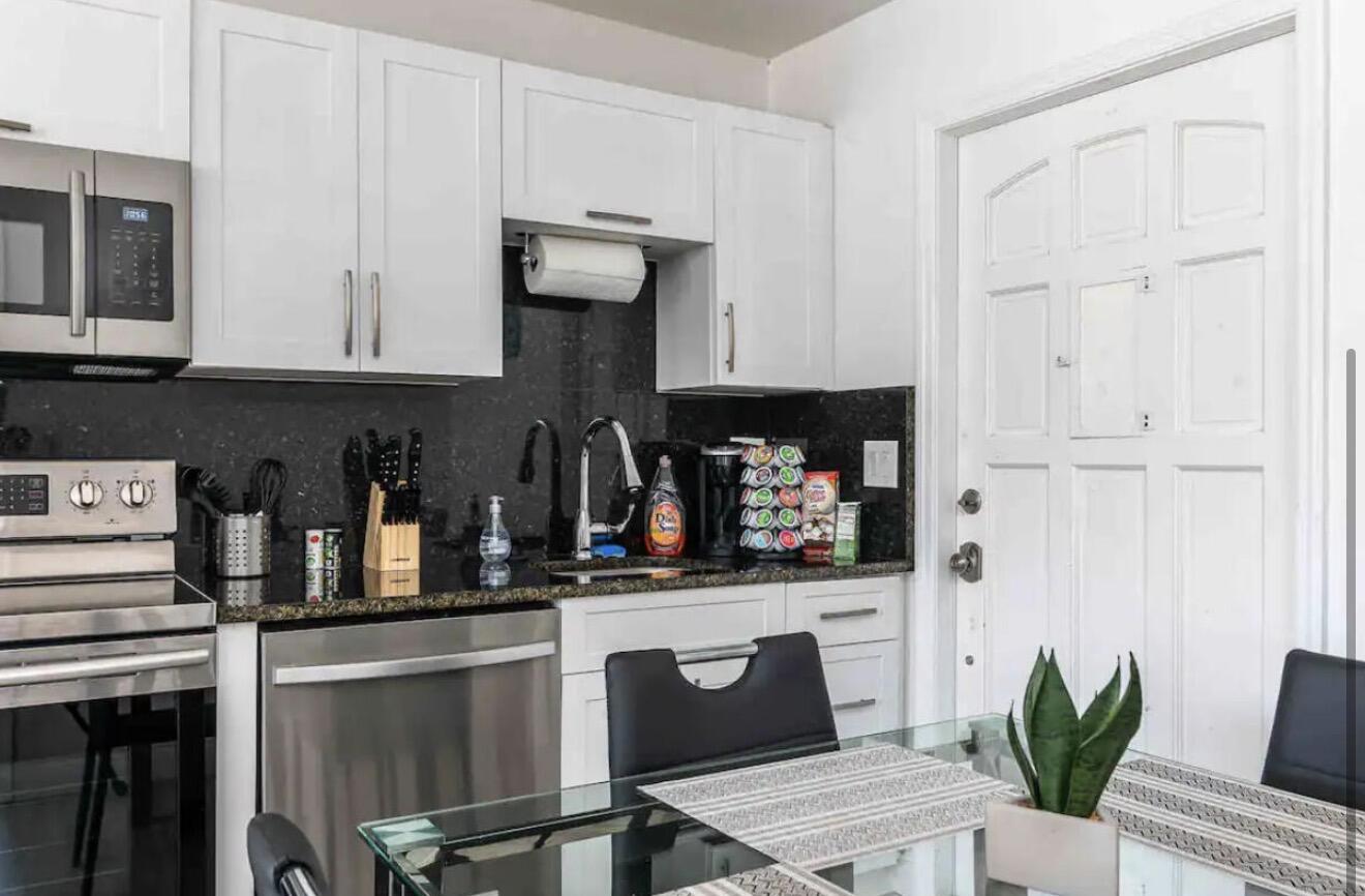 BOCA WOODS - Residential Lease