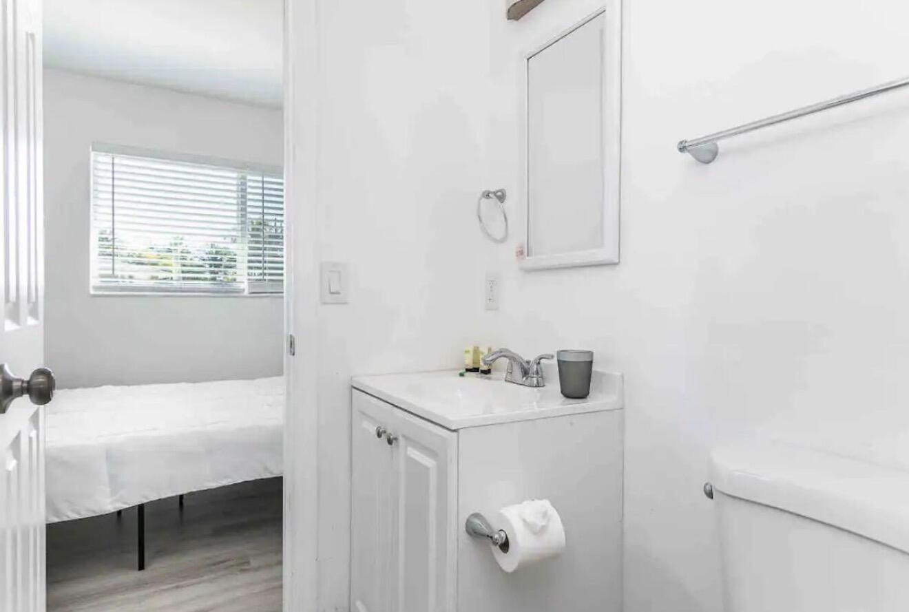 BOCA WOODS - Residential Lease