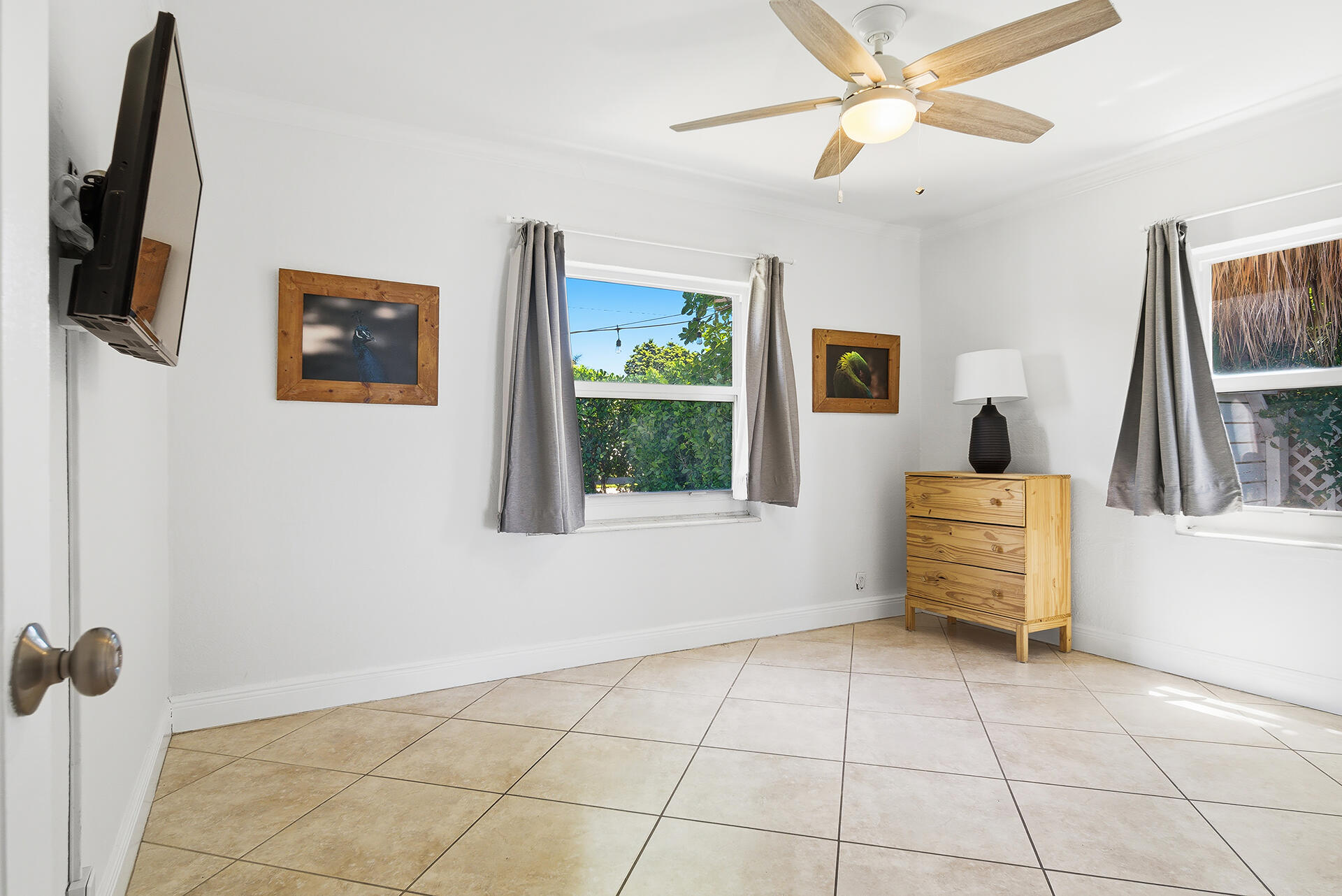 FAIRFAX PARK ADD - Residential Lease