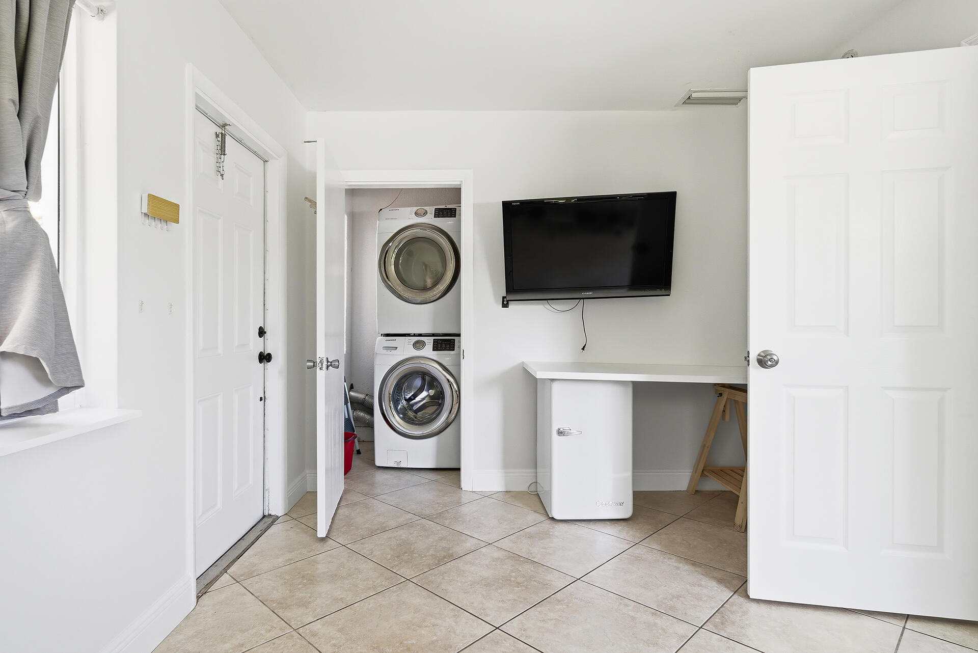 FAIRFAX PARK ADD - Residential Lease