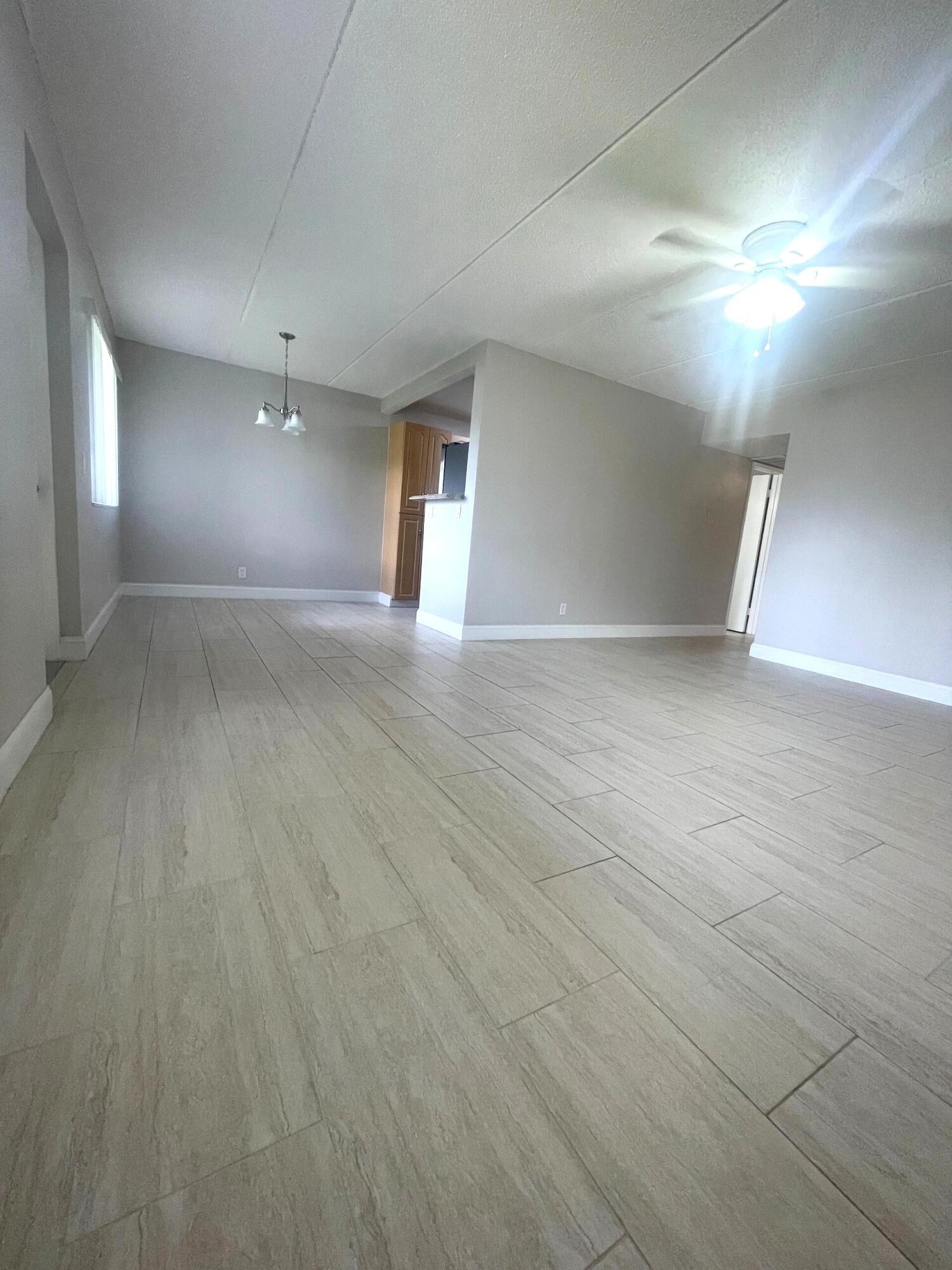 VILLAGE GREEN BUCKINGHAM COND - Residential
