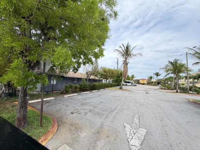 LAKE WORTH TOWN OF - Residential Income