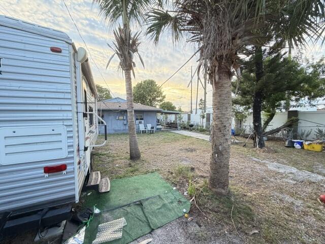 LAKE WORTH TOWN OF - Residential Income