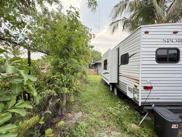 LAKE WORTH TOWN OF - Residential Income