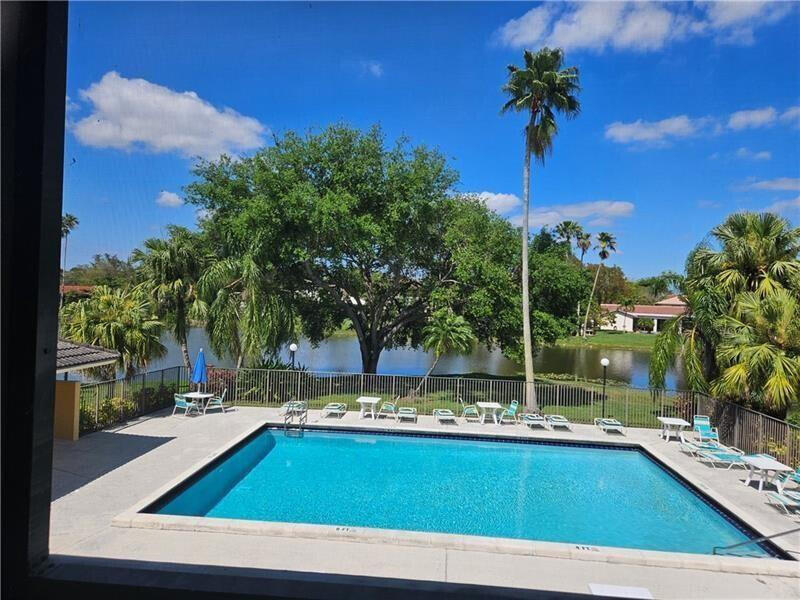 WATERS EDGE - Residential