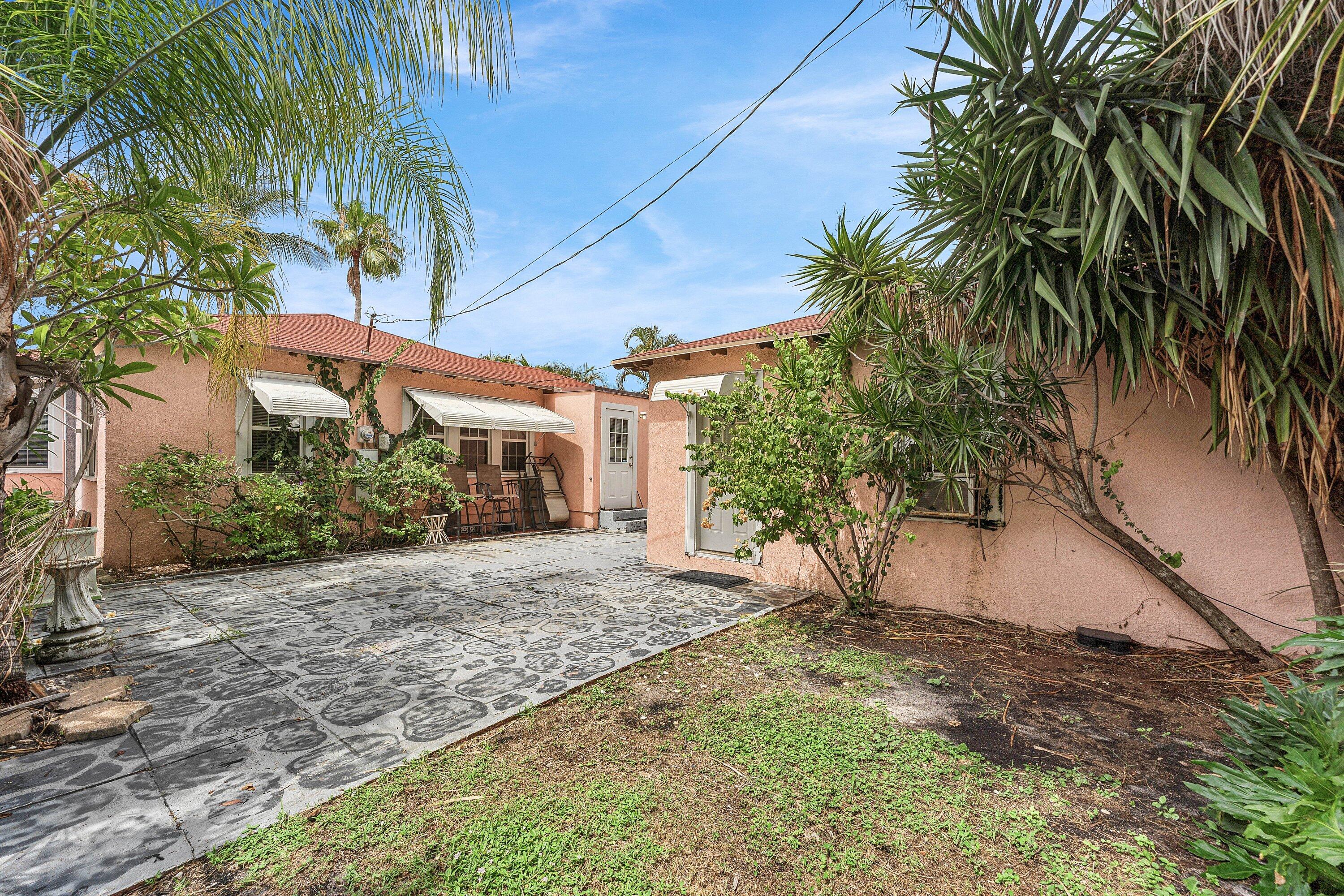 NORTH PALM BCH 3 - Residential