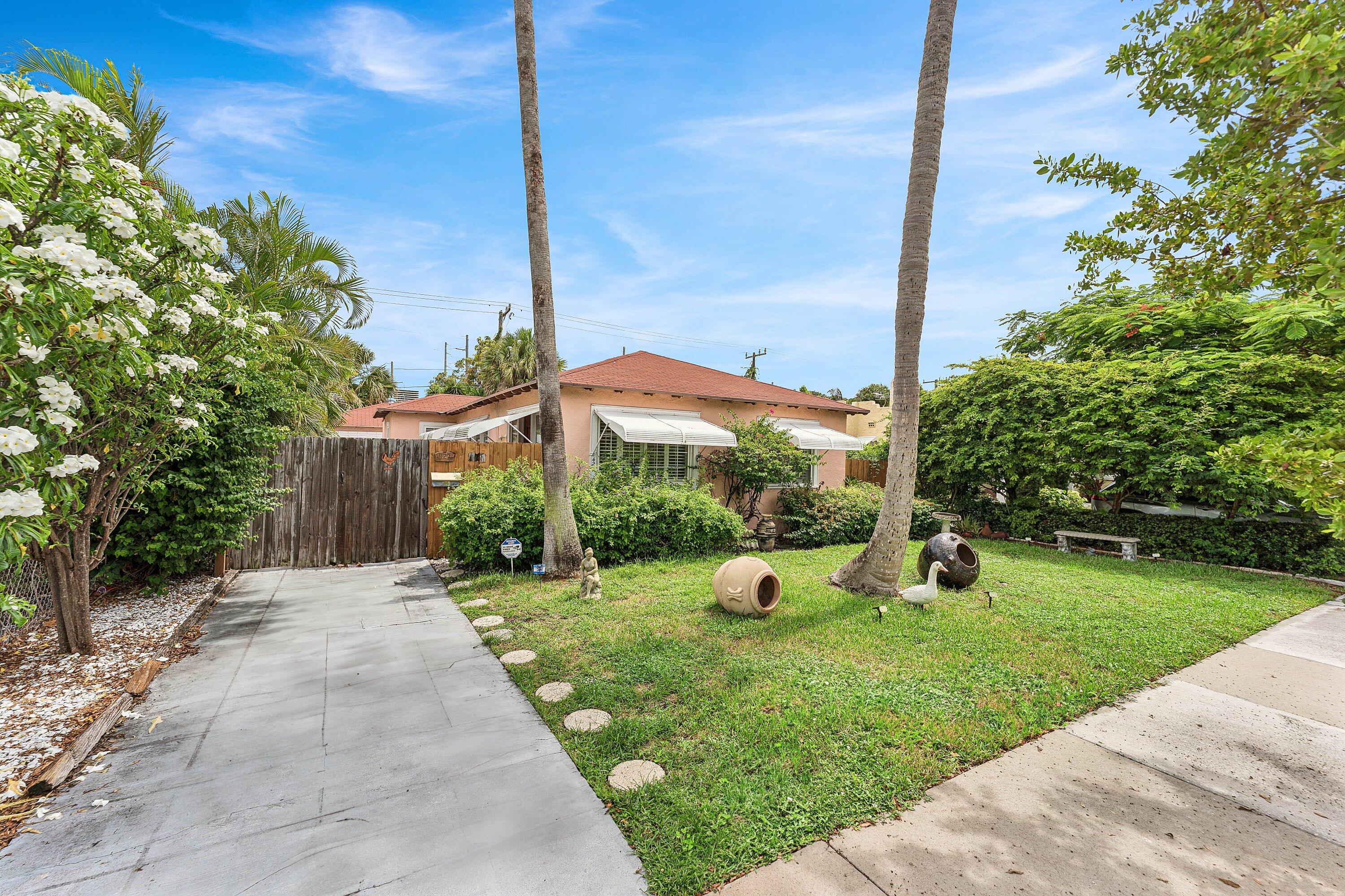 NORTH PALM BCH 3 - Residential