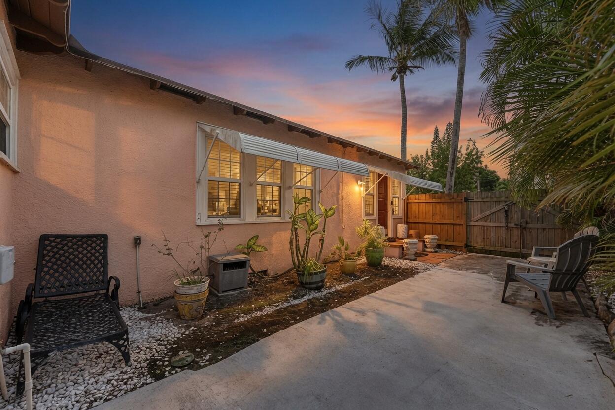 NORTH PALM BCH 3 - Residential