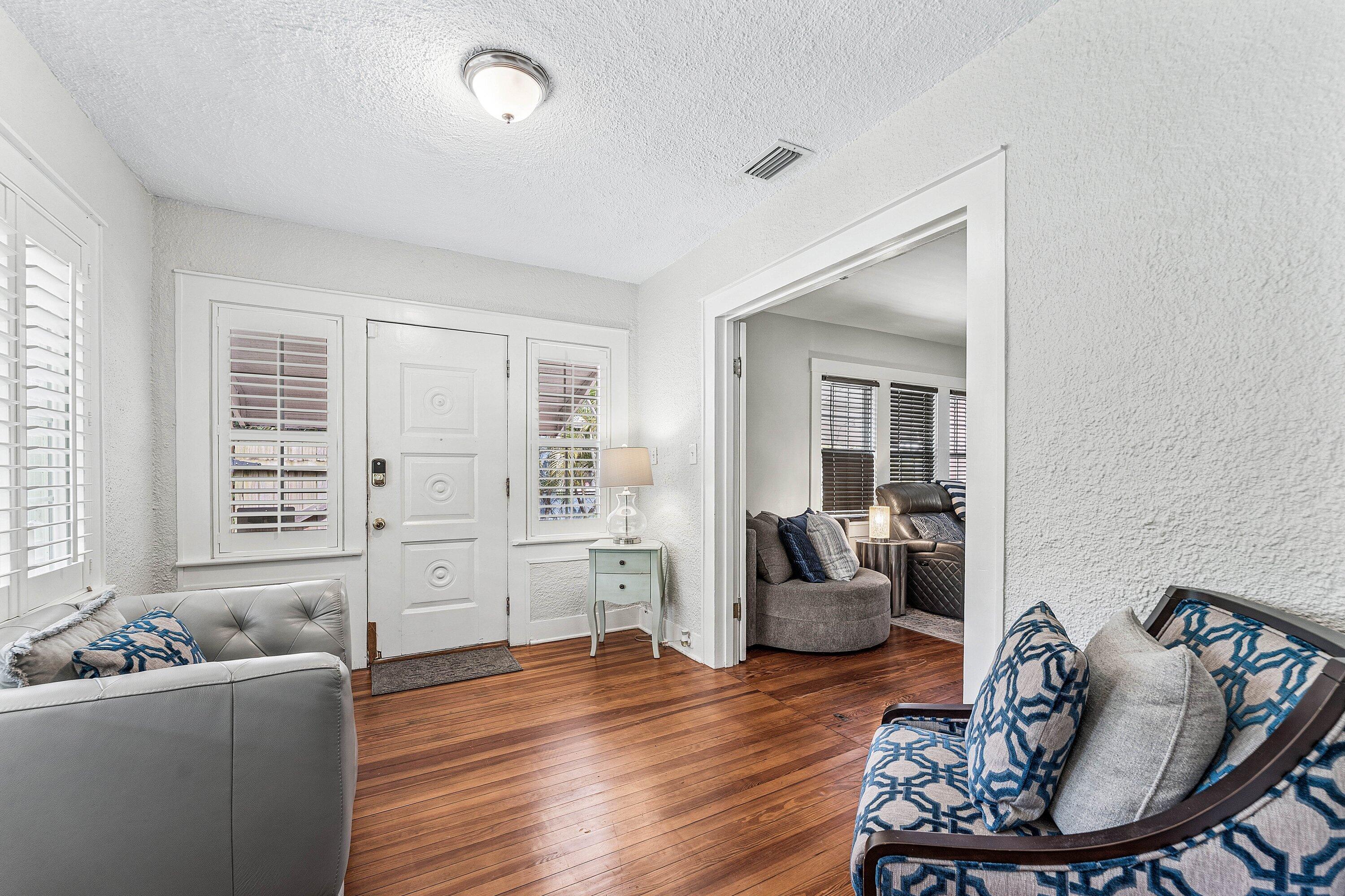 NORTH PALM BCH 3 - Residential