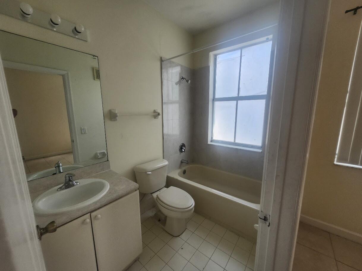 SHOMA TOWNHOMES AT ROYAL PALM BEACH CONDO - Residential