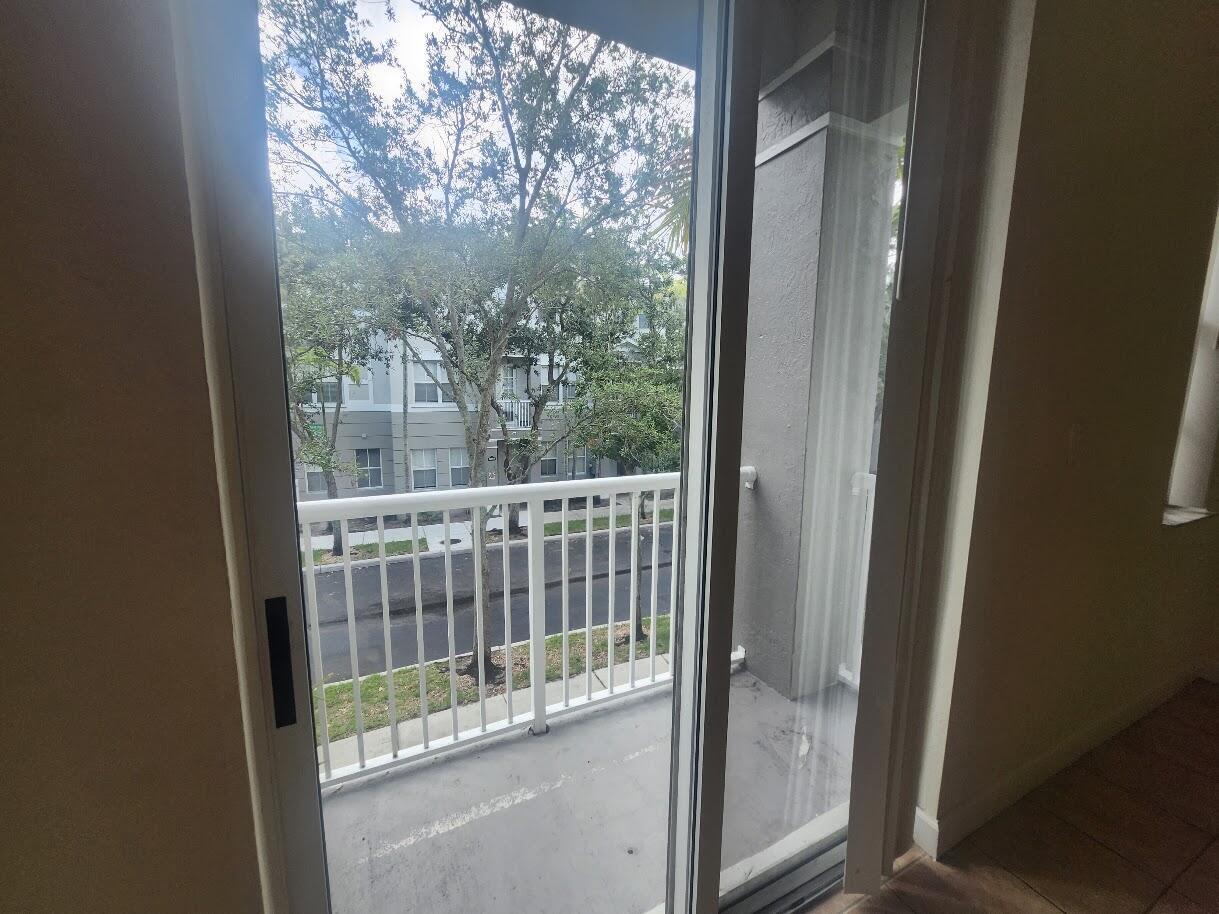 SHOMA TOWNHOMES AT ROYAL PALM BEACH CONDO - Residential