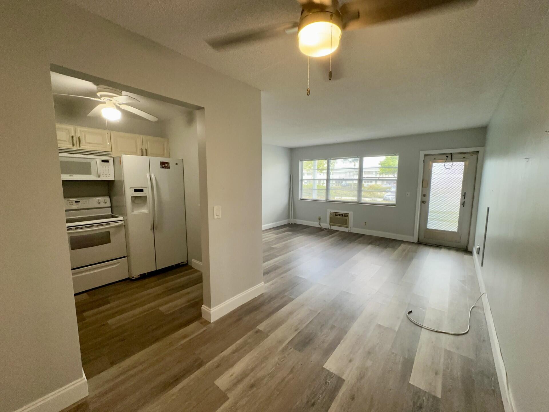 CAMDEN CONDOS - Residential Lease