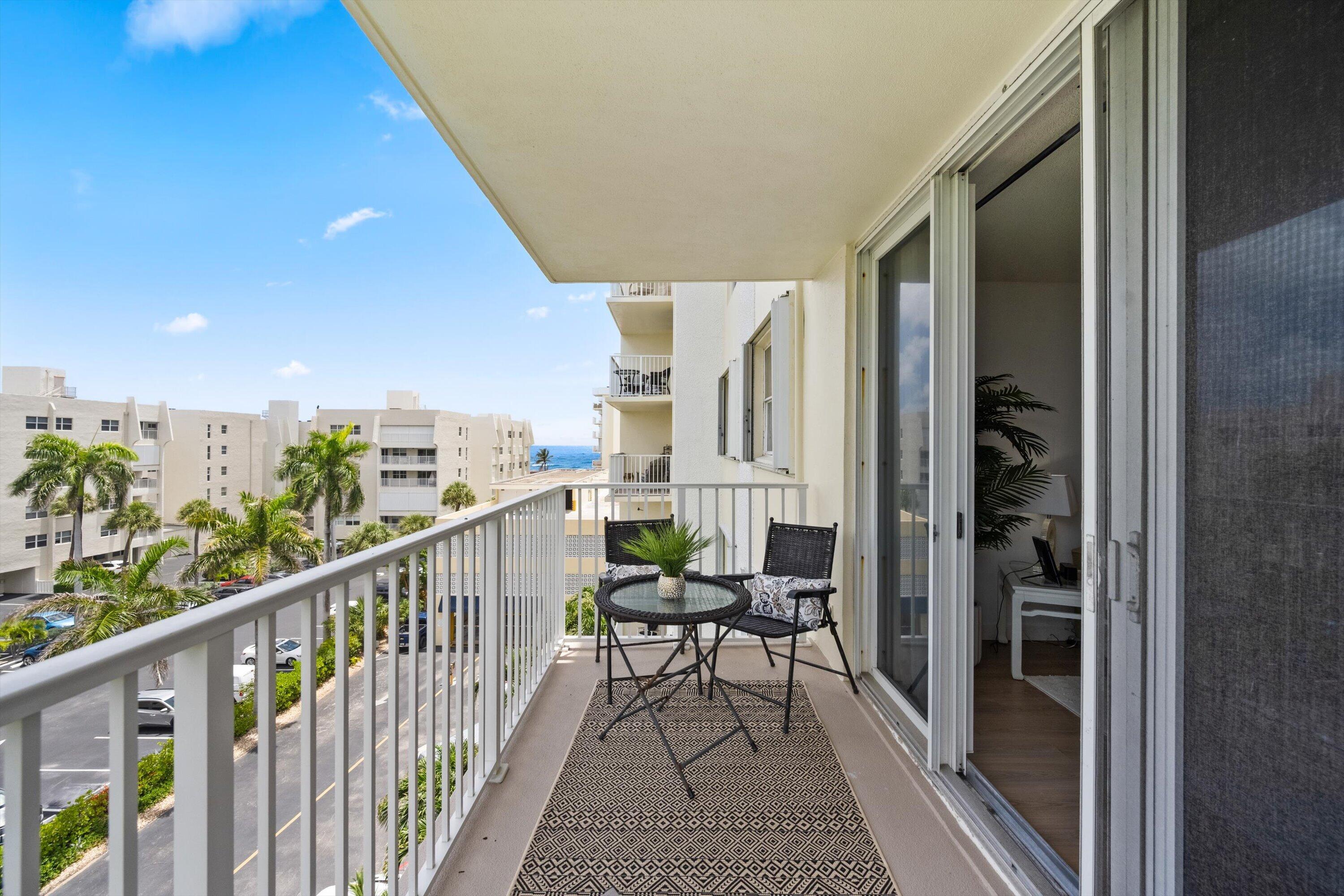 LE CHATEAU ROYAL CONDO - Residential Lease