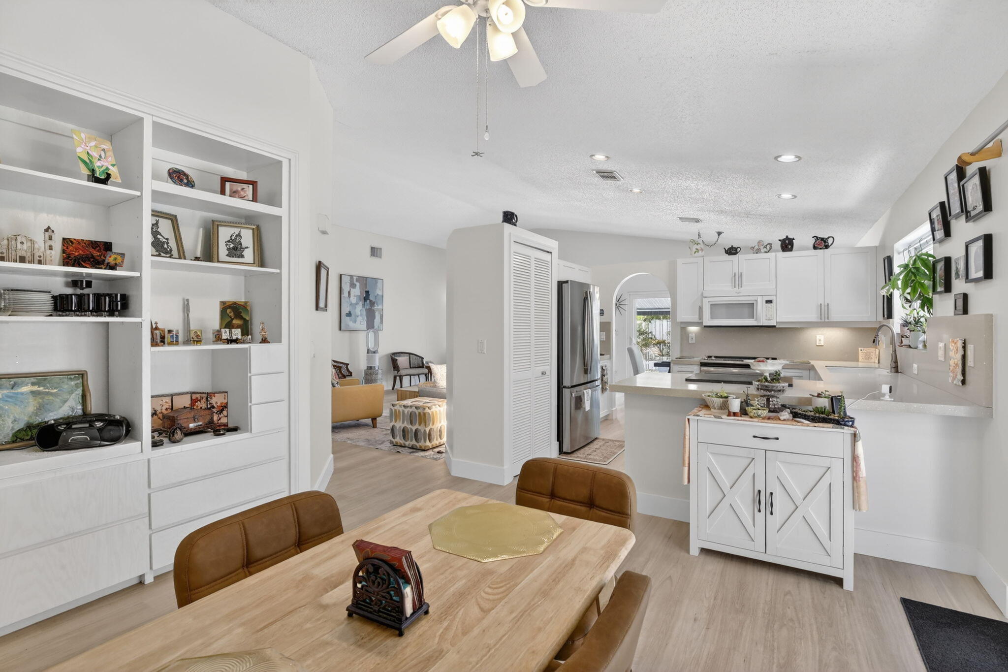 TWIN ACRES - Residential