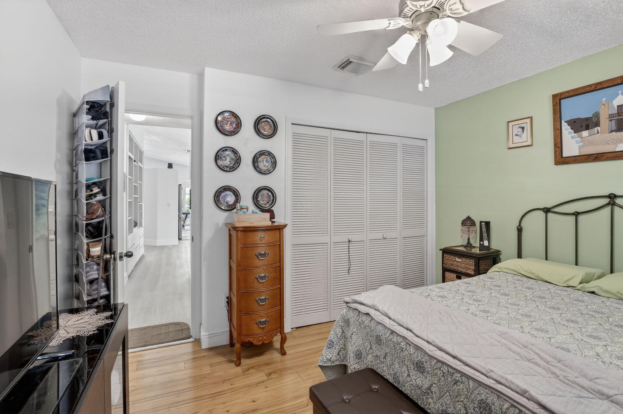 TWIN ACRES - Residential