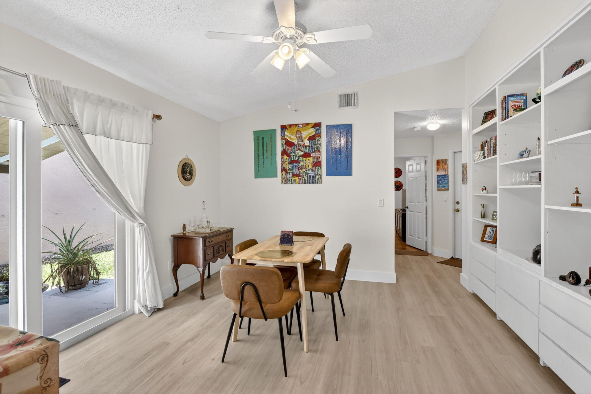 TWIN ACRES - Residential
